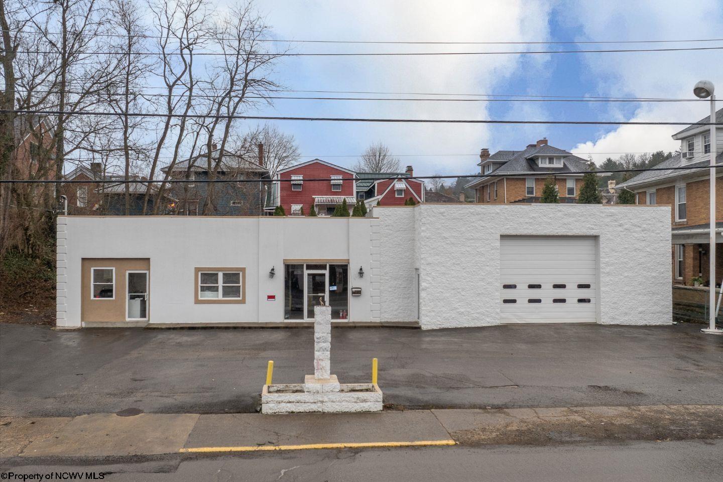 141 S High Street — photo