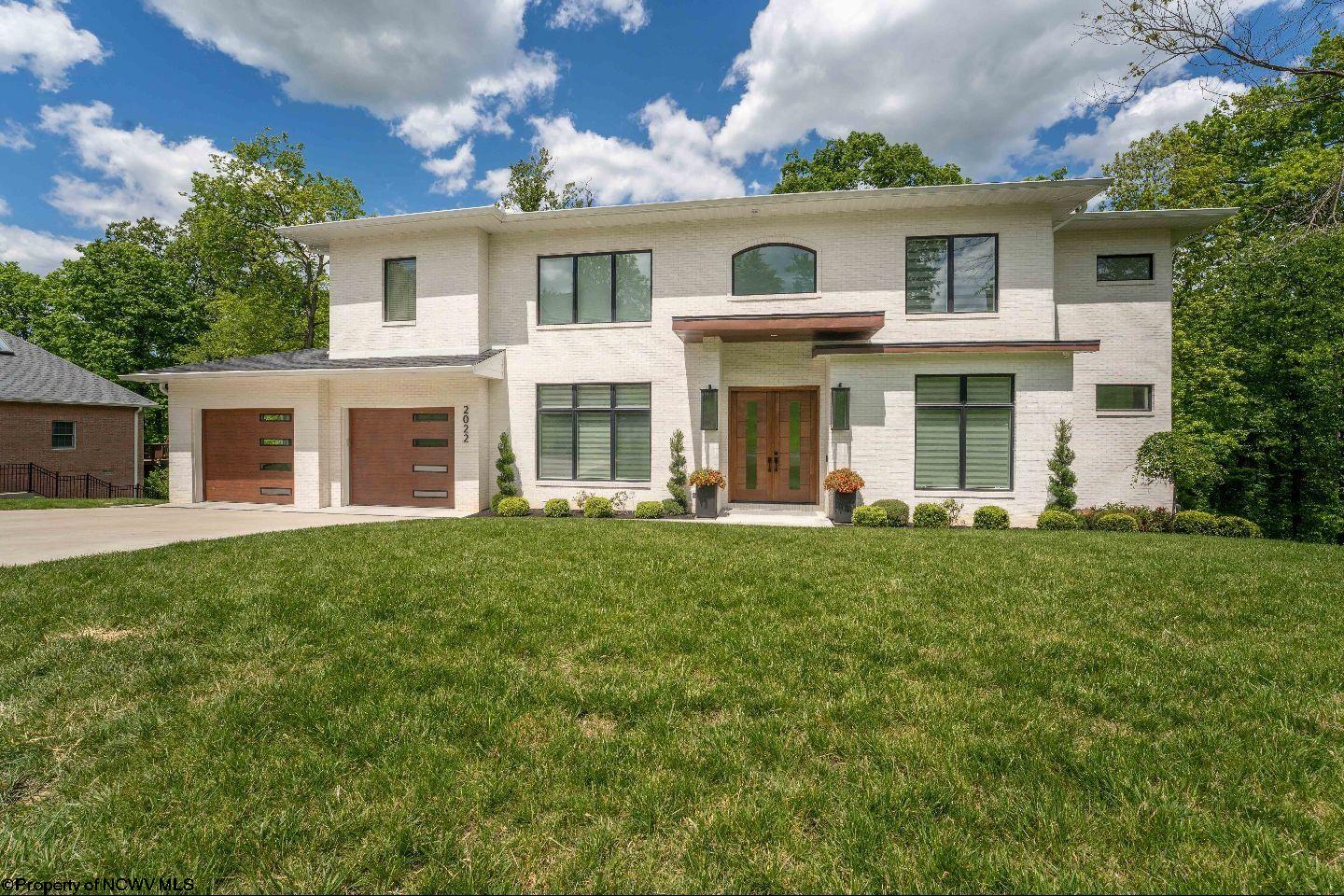 2022 White Oak Drive — photo