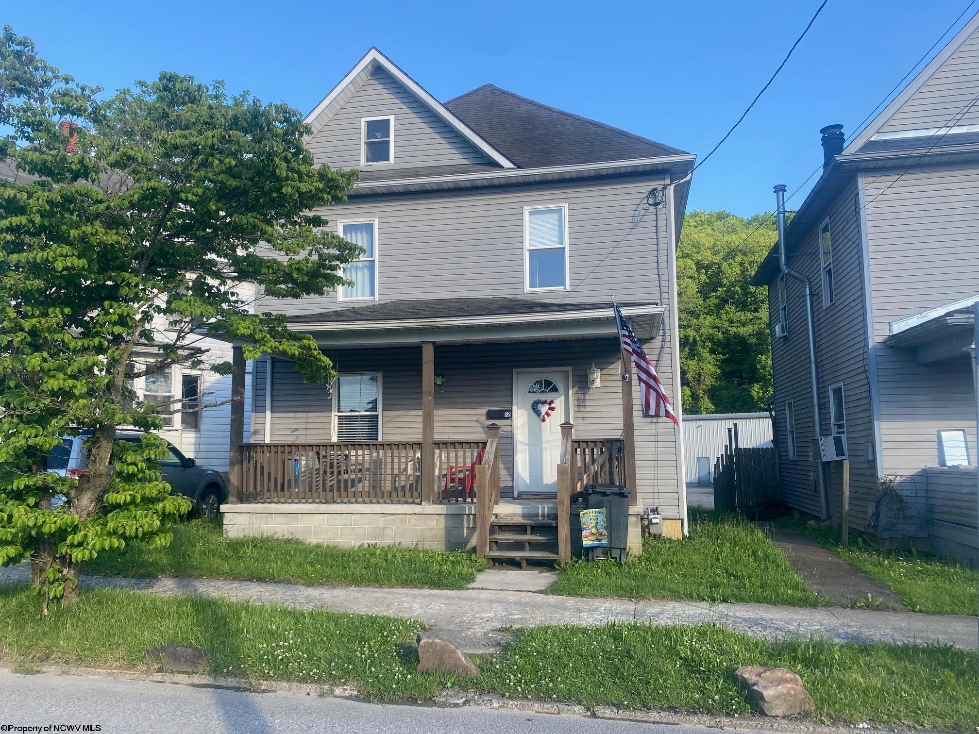 12 Locust Street — photo