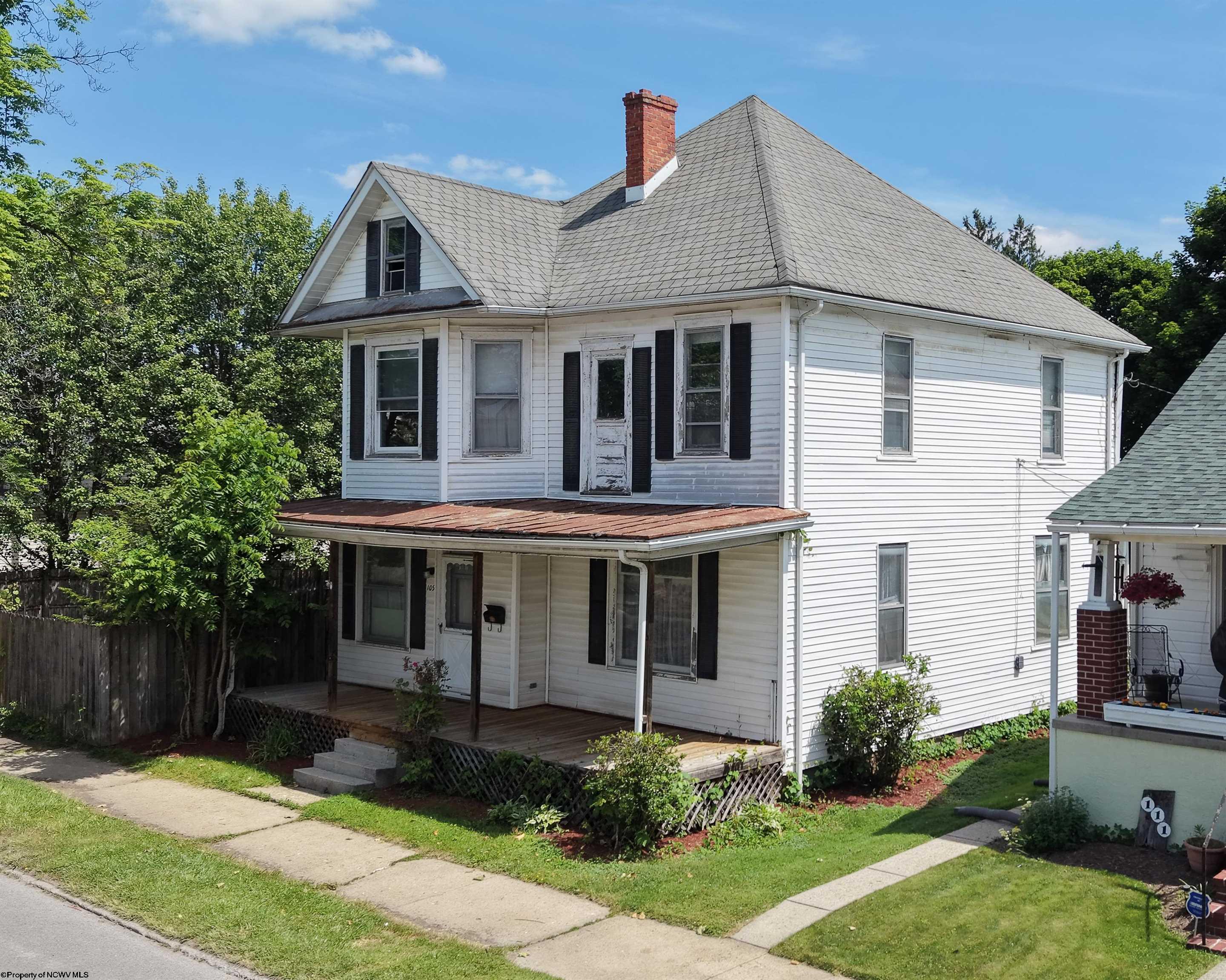 109 Davis Street — photo