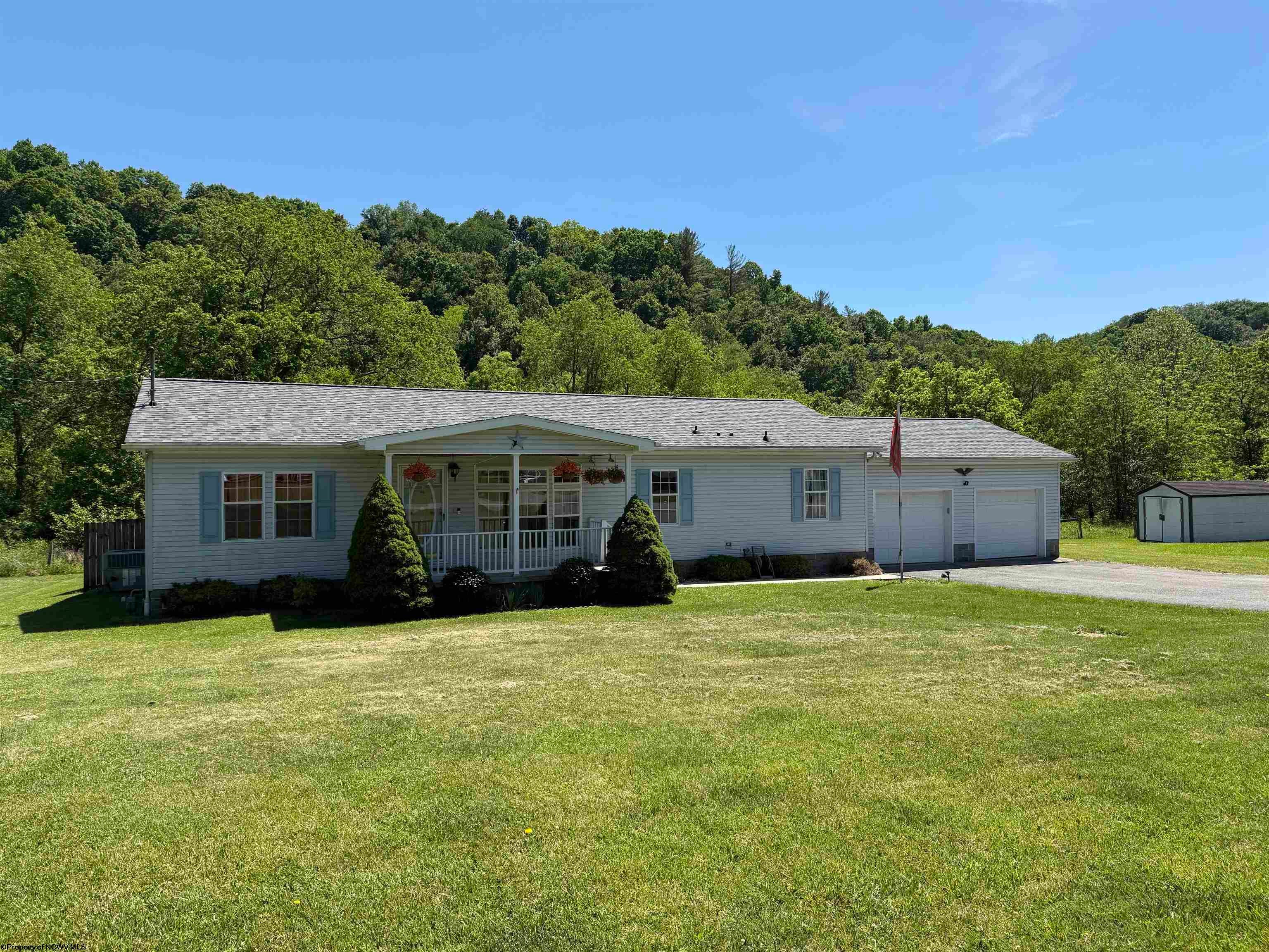 28 Fields Lane — photo