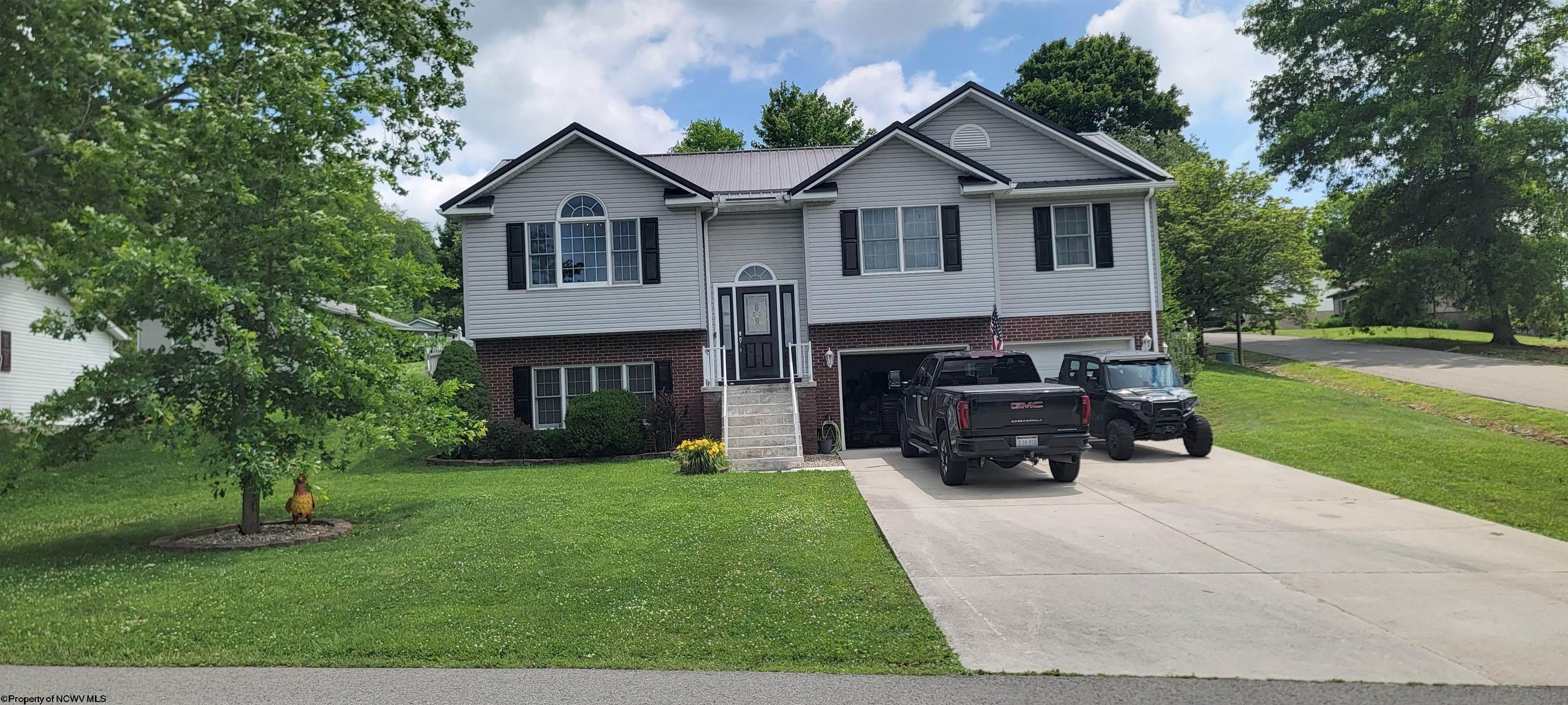 94 Tygart Drive — photo