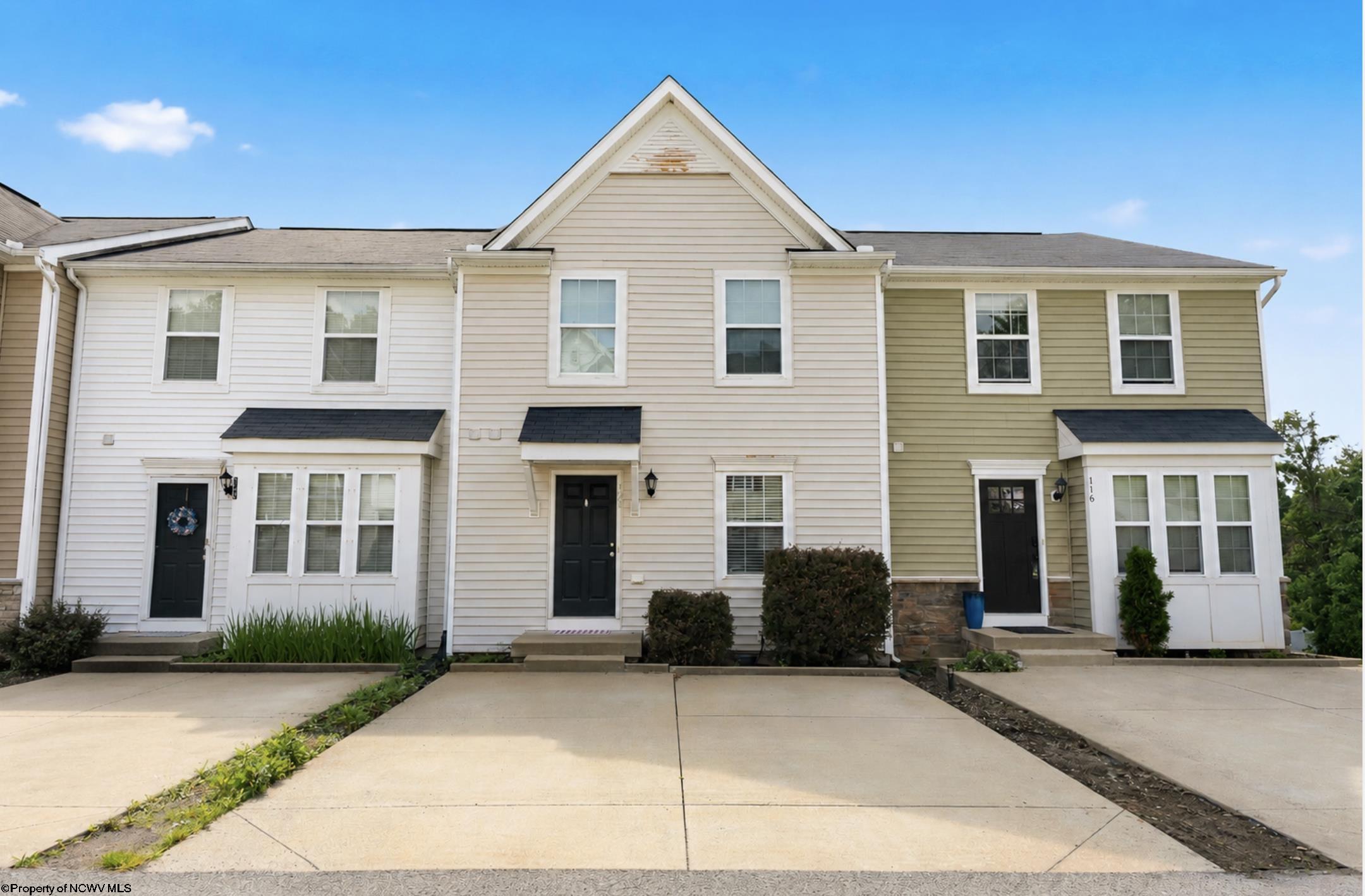120 Pine Lane — photo