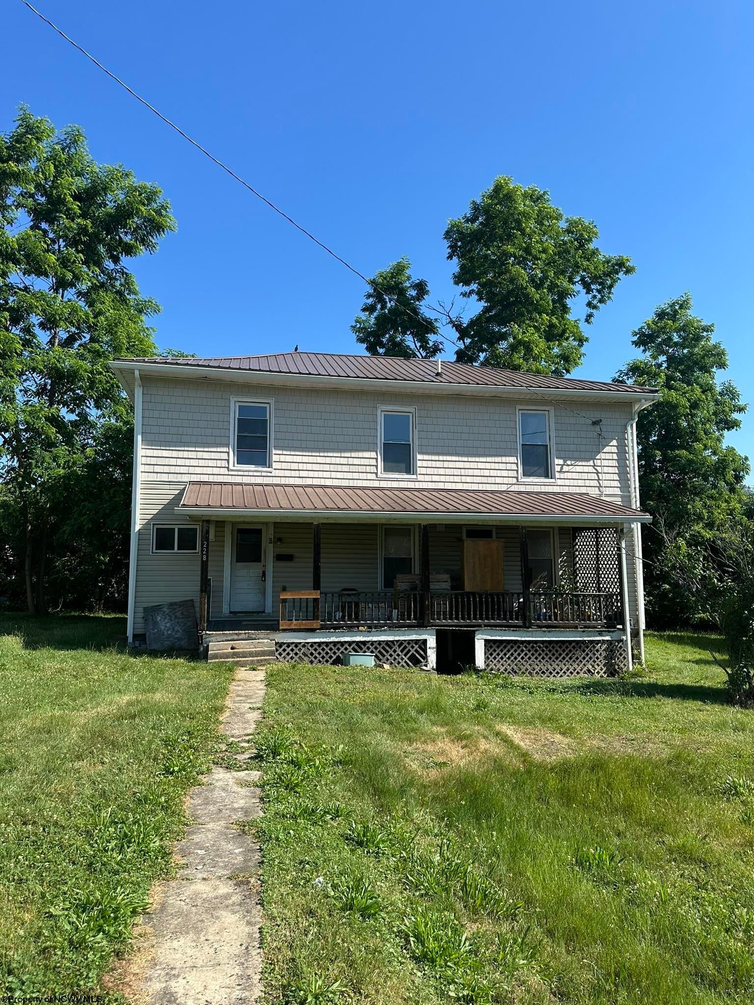 228 Graham Street — photo