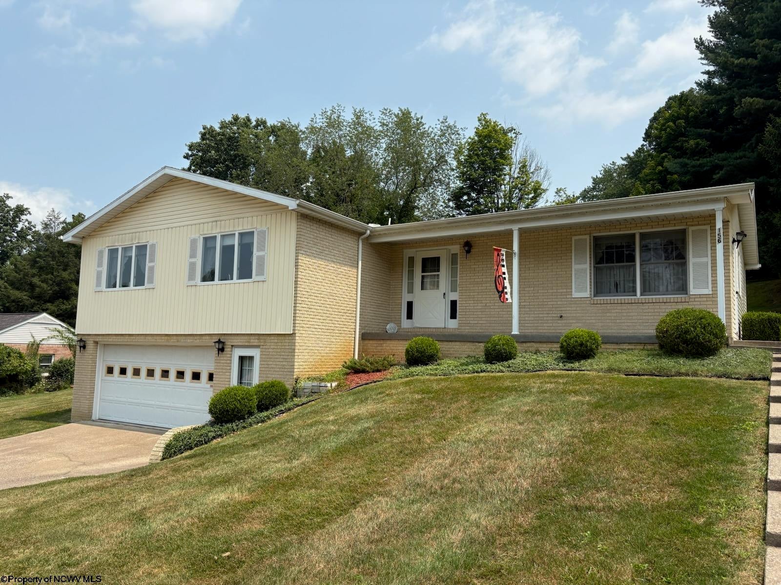 156 Scenery Drive — photo