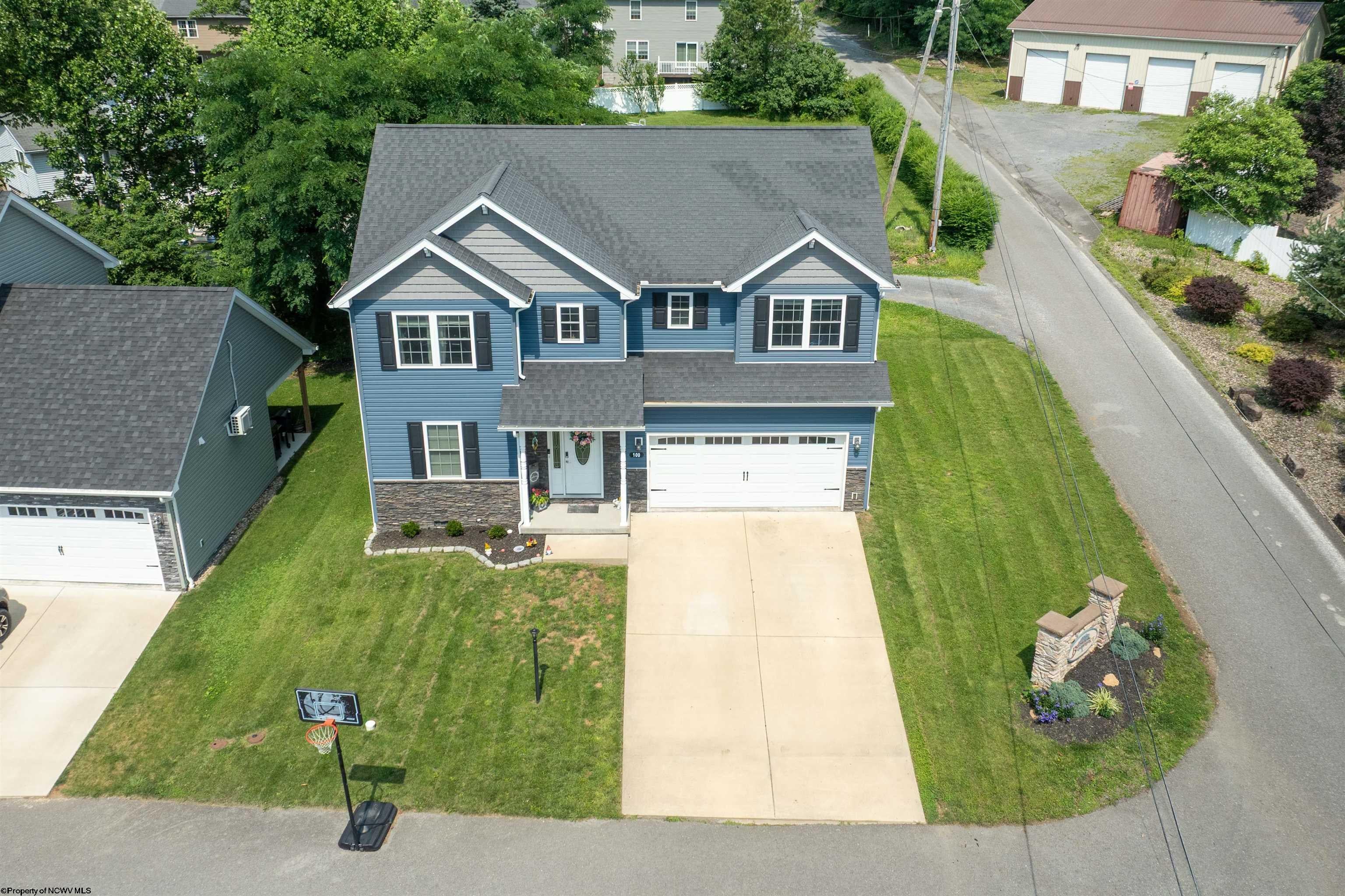100 Canto Drive — photo