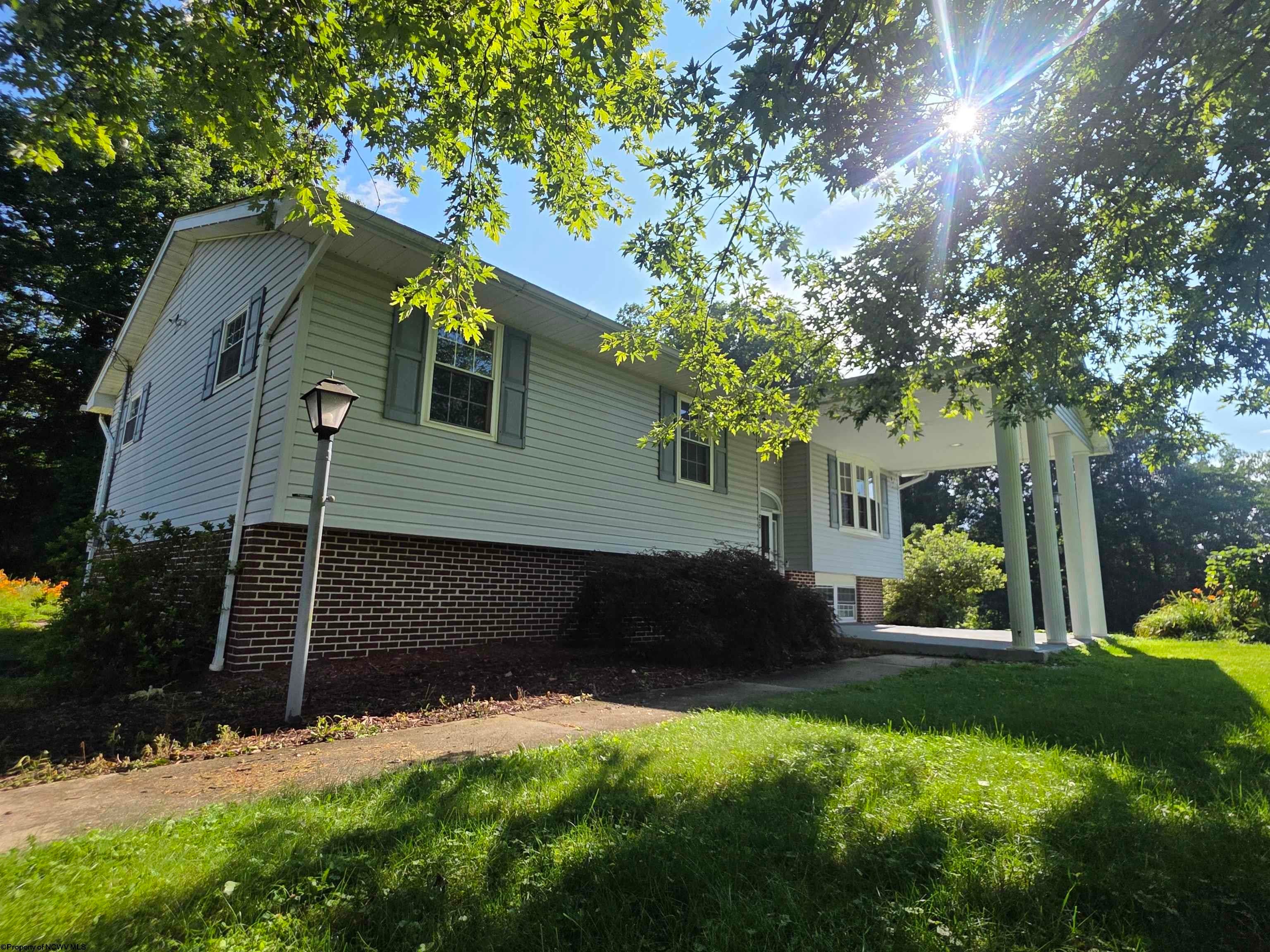 430 E Main Street — photo