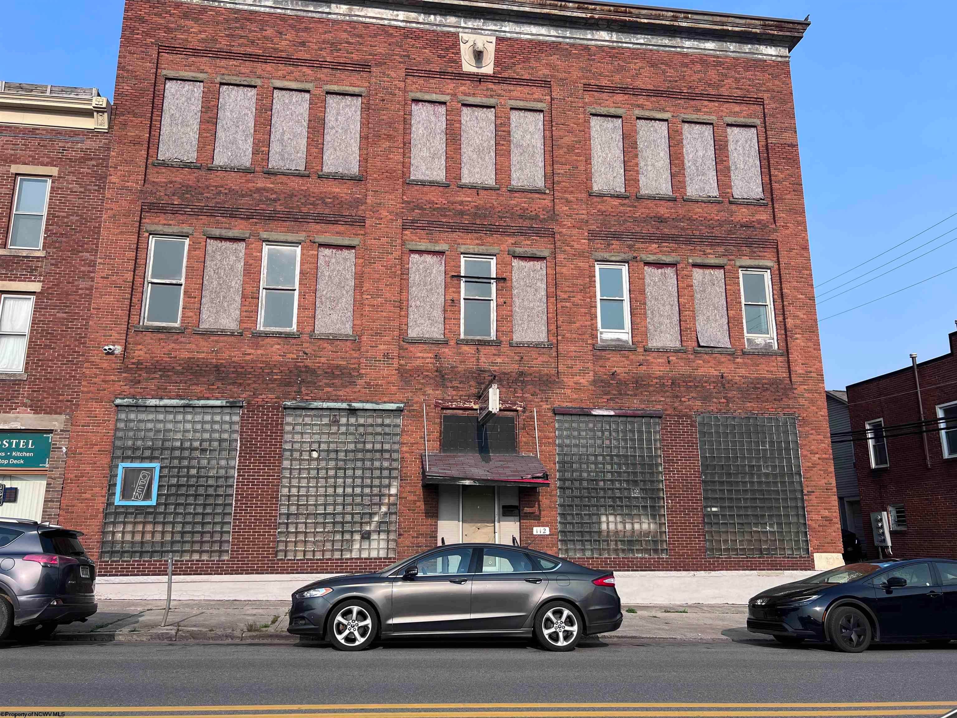 112 Davis Avenue — photo