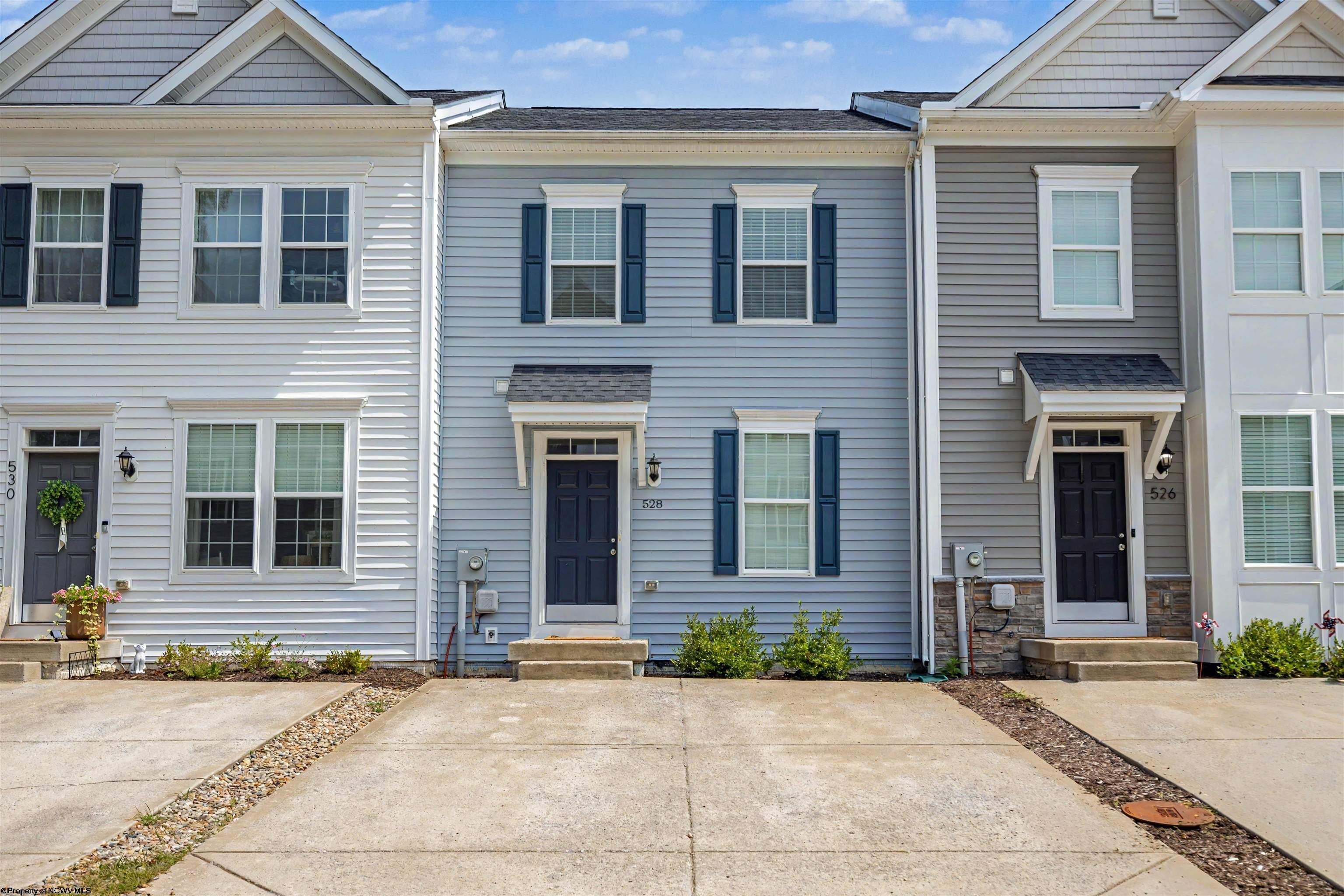 528 Turquoise Lane — photo