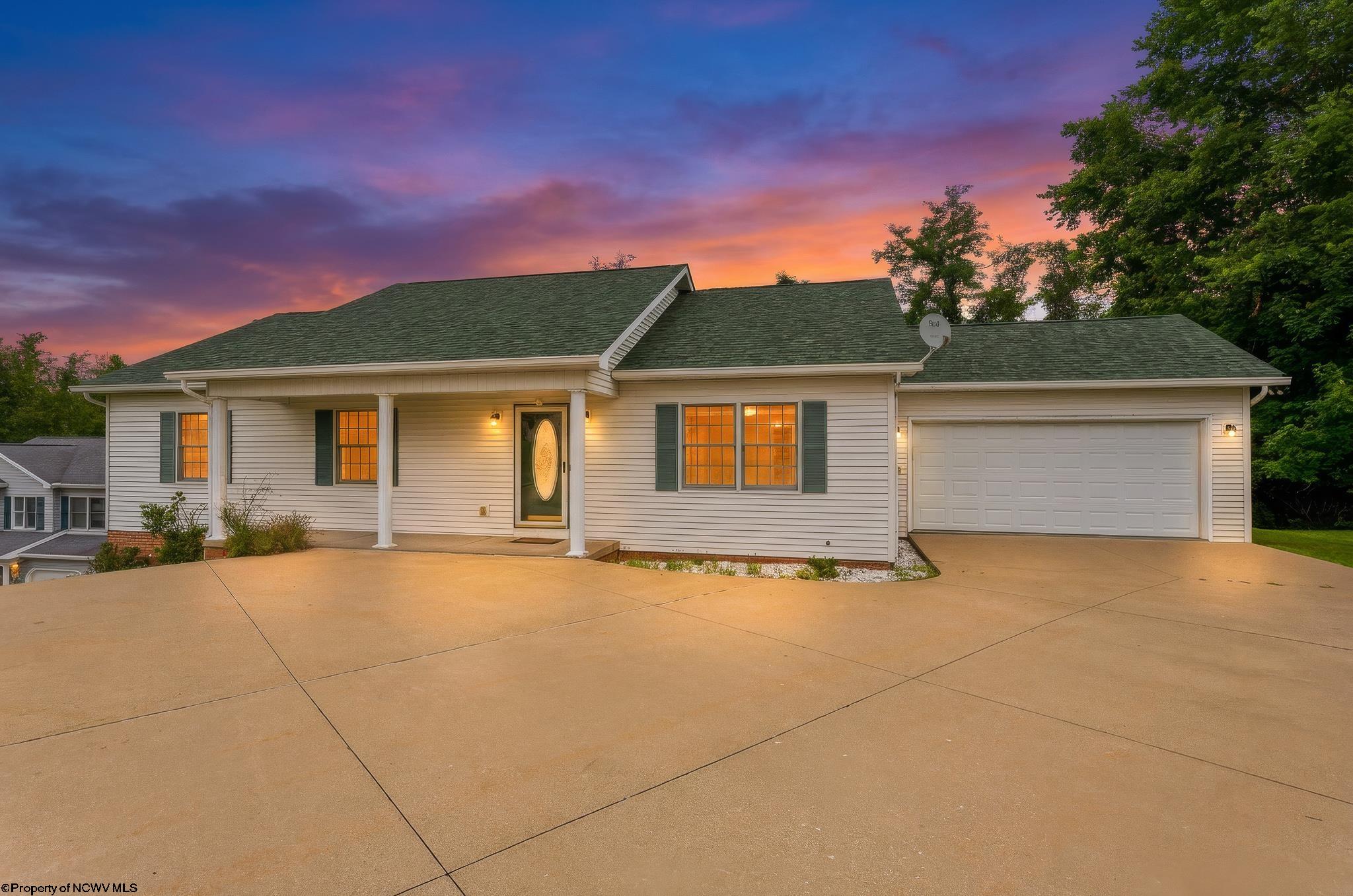 1010 Ashton Drive — photo