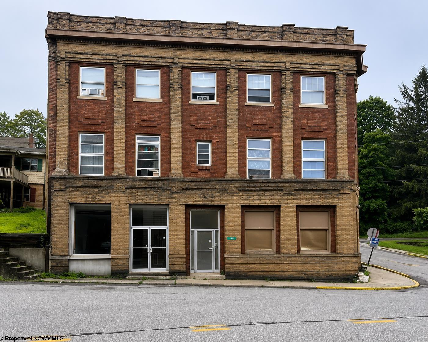 100 B W State Avenue — photo
