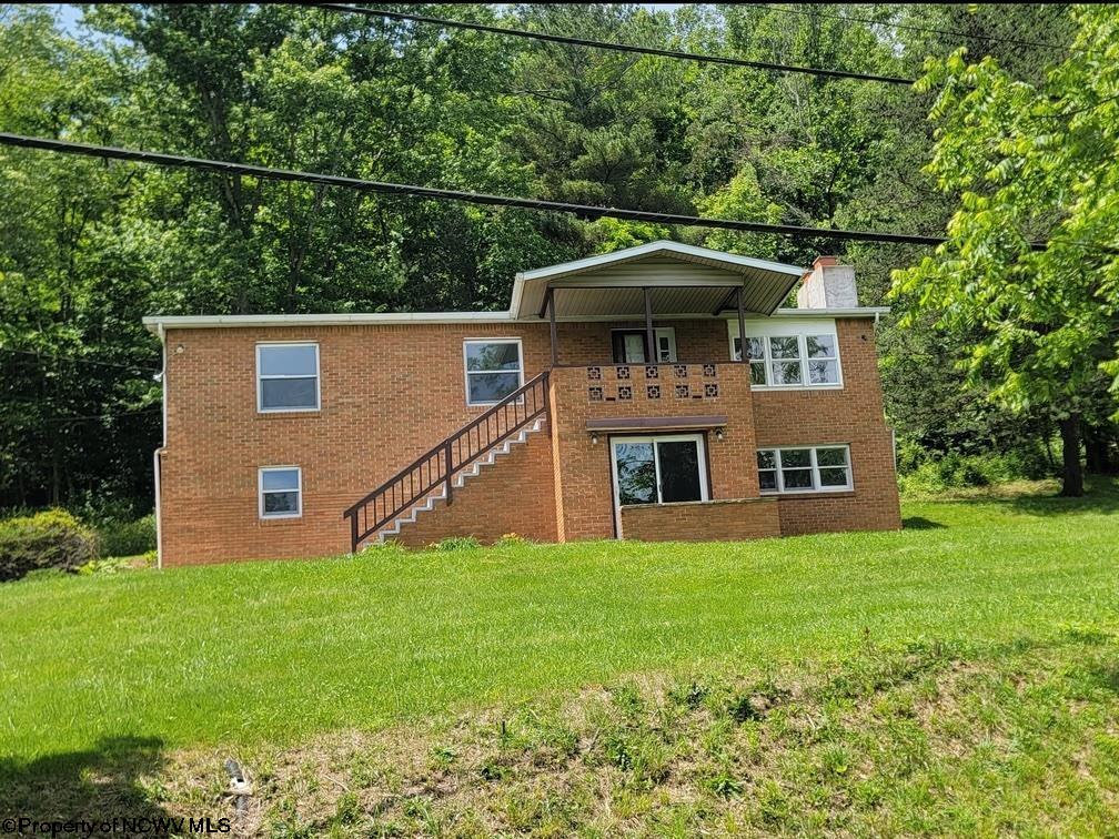 46 Pounds Hollow Road — photo