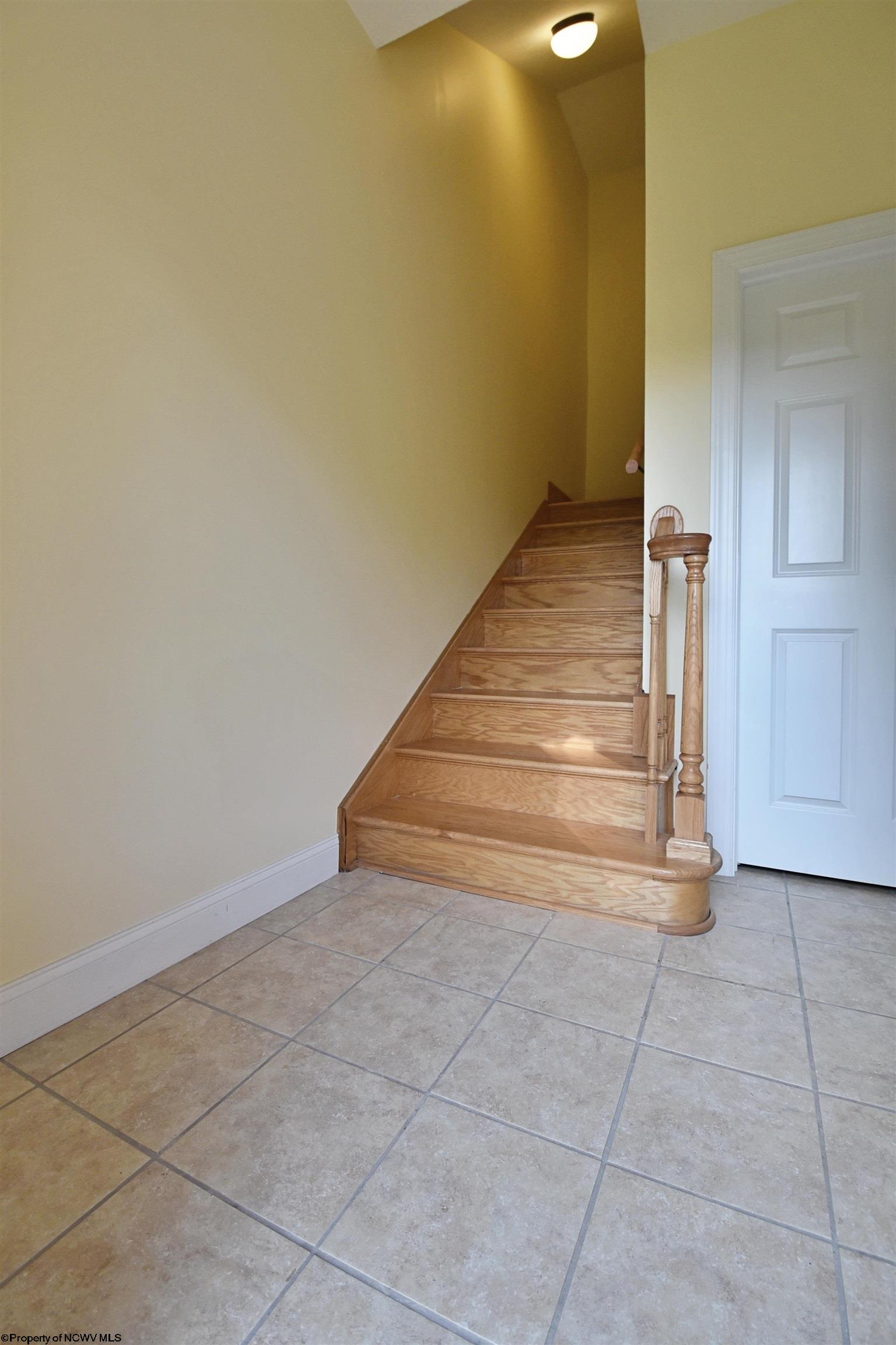 208 Timber Ridge Drive, Bridgeport, WV 26330 — photo 3