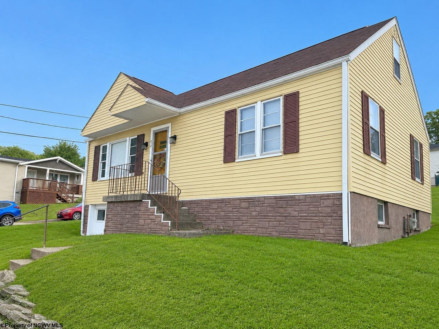 210 Poolside Drive, Mannington, WV 26582 — photo 3