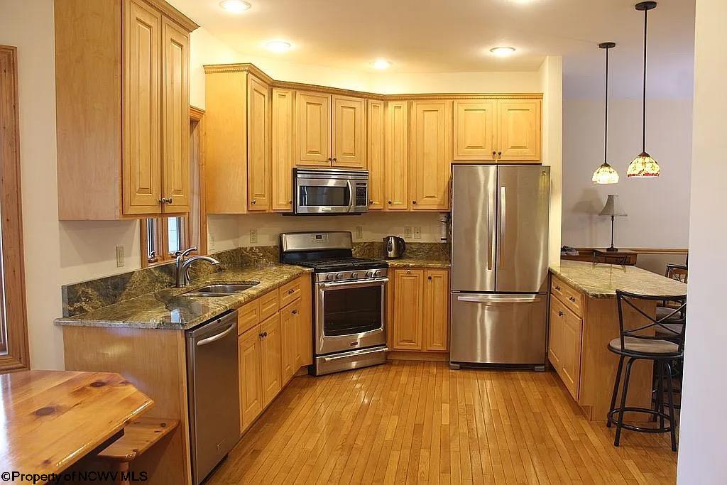 464 Maple Avenue, Davis, WV 26260 — photo 3