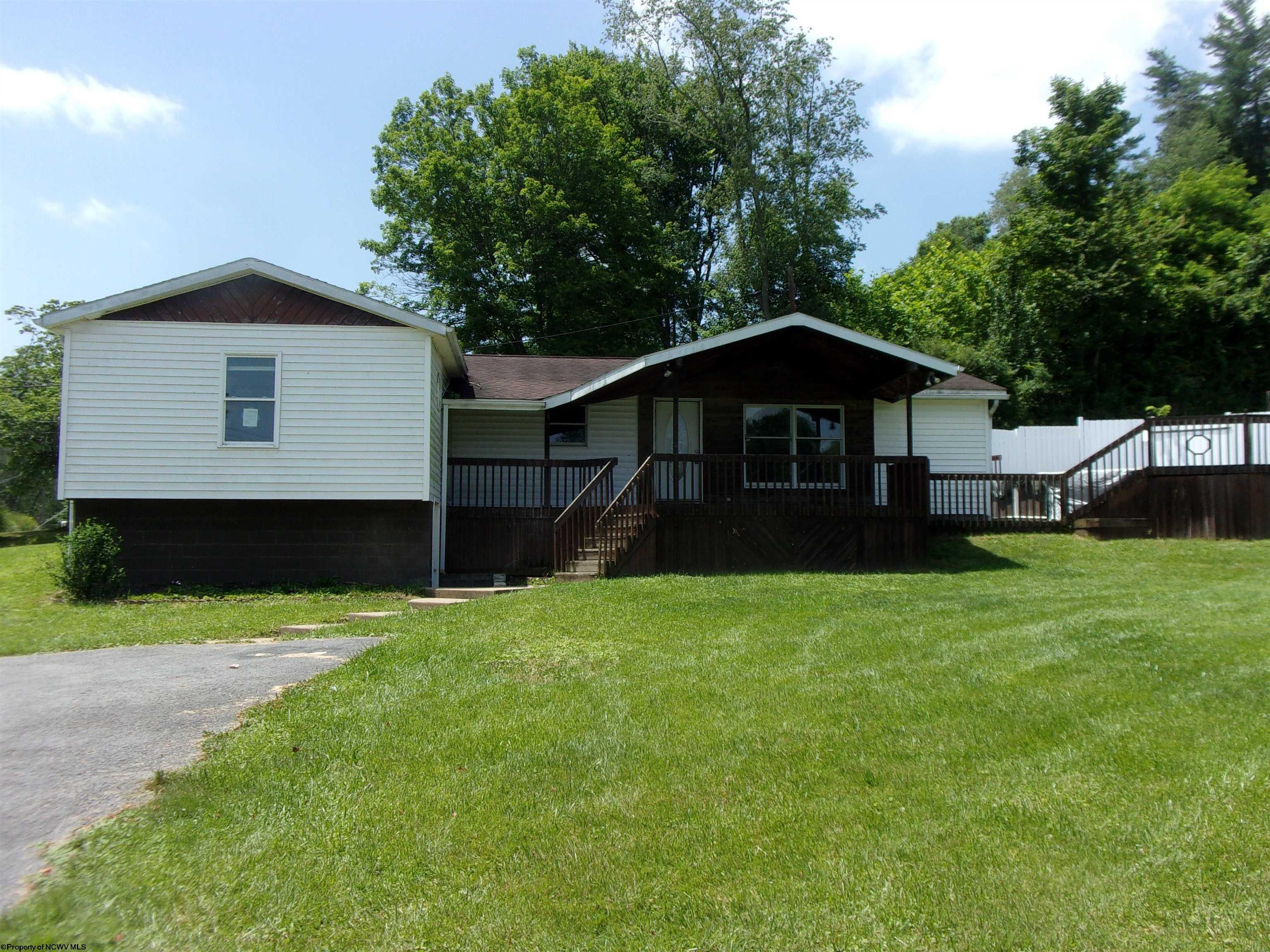 429 Main Street — photo