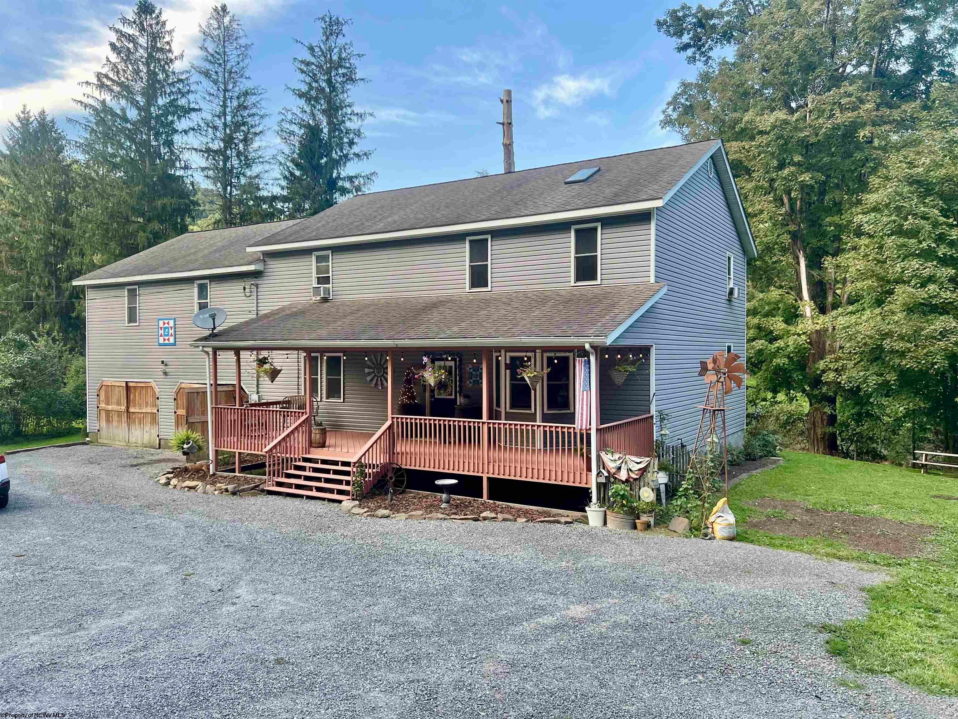10915 Old Elkins Road — photo