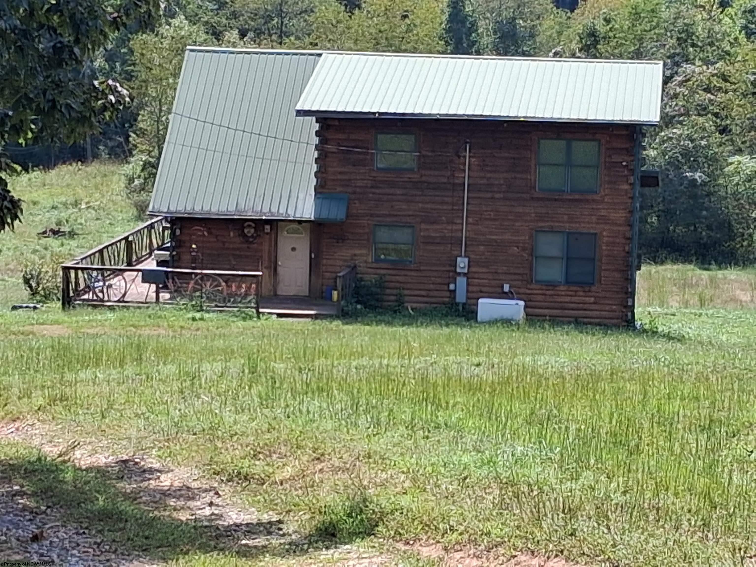 6047 Russett Road — photo