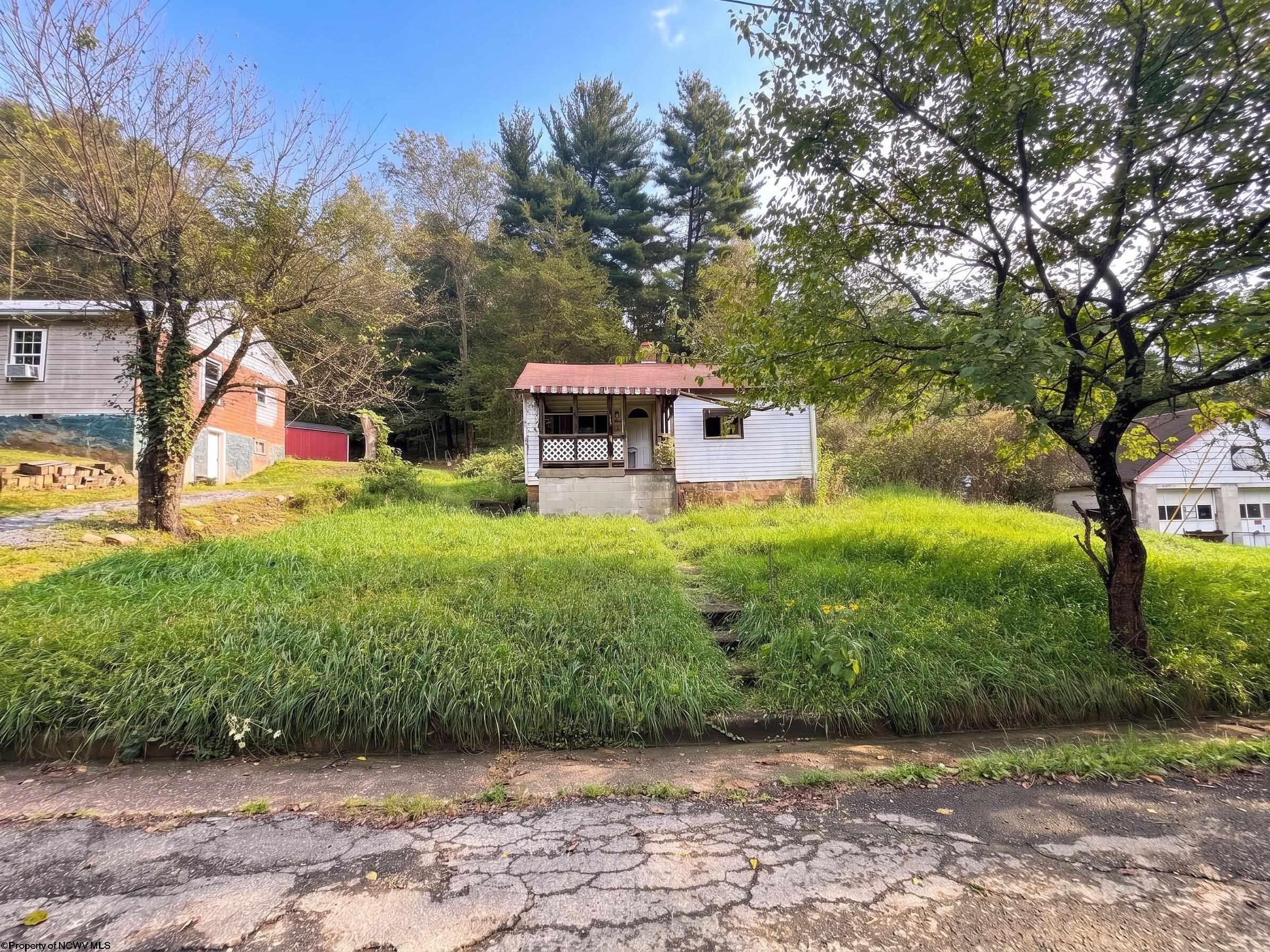 153 Main Street — photo