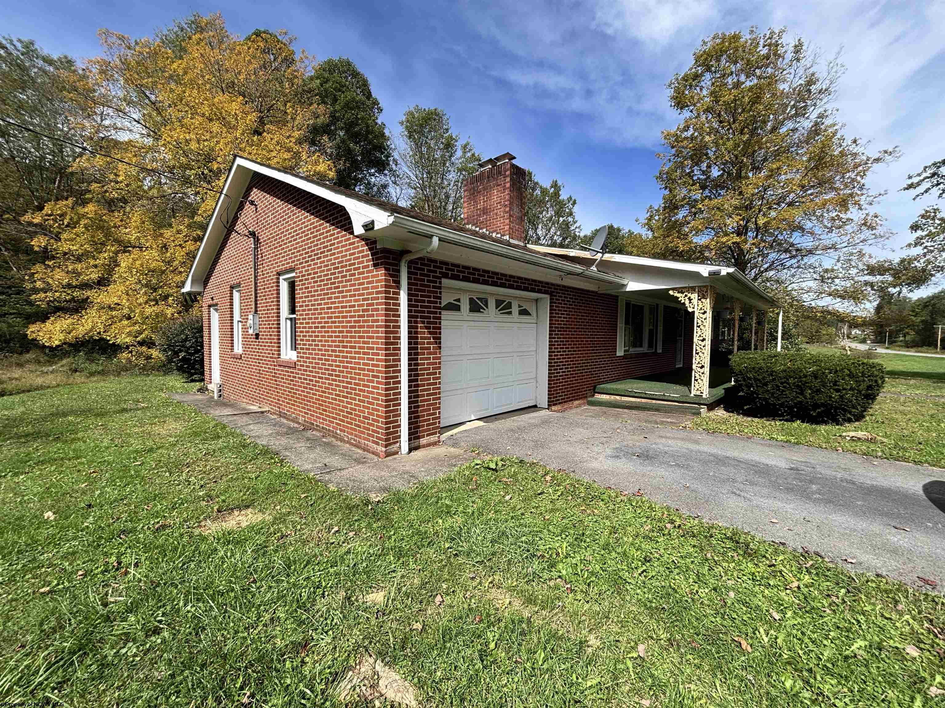 2031 Morgantown Pike — photo