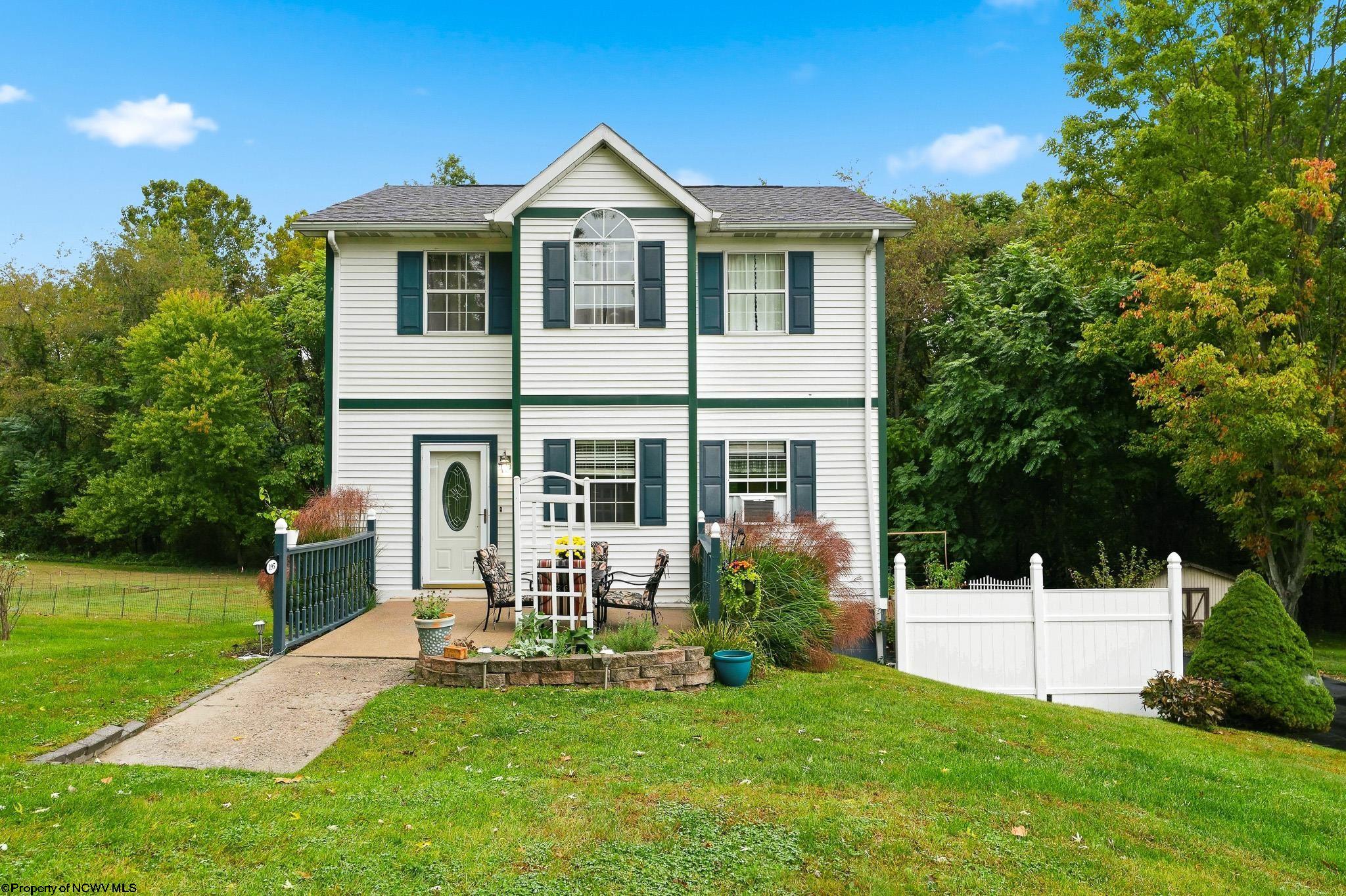 195 Michael Drive — photo