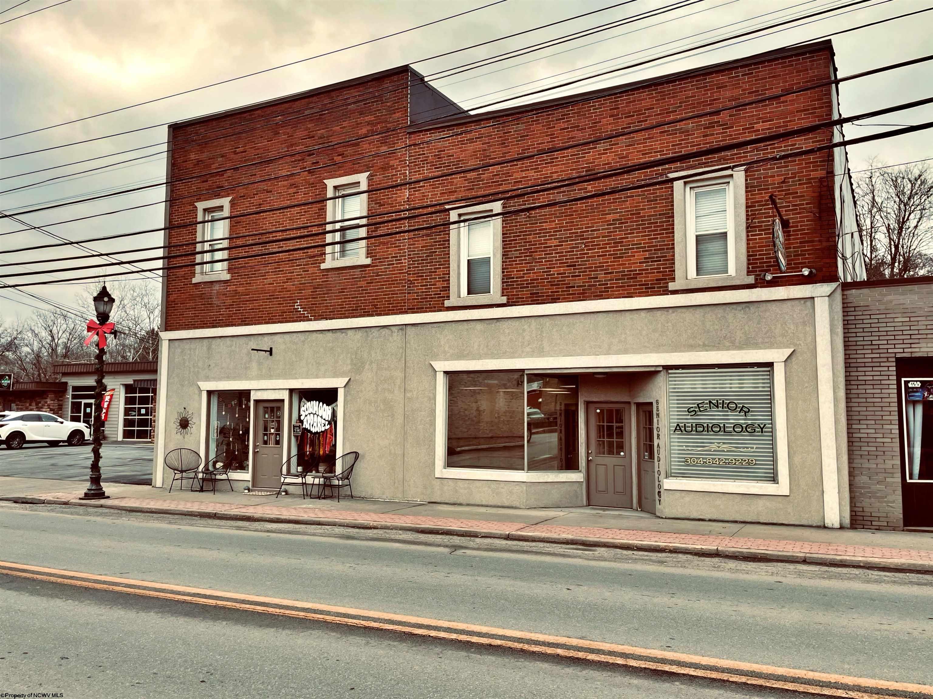 134 W Main Street — photo