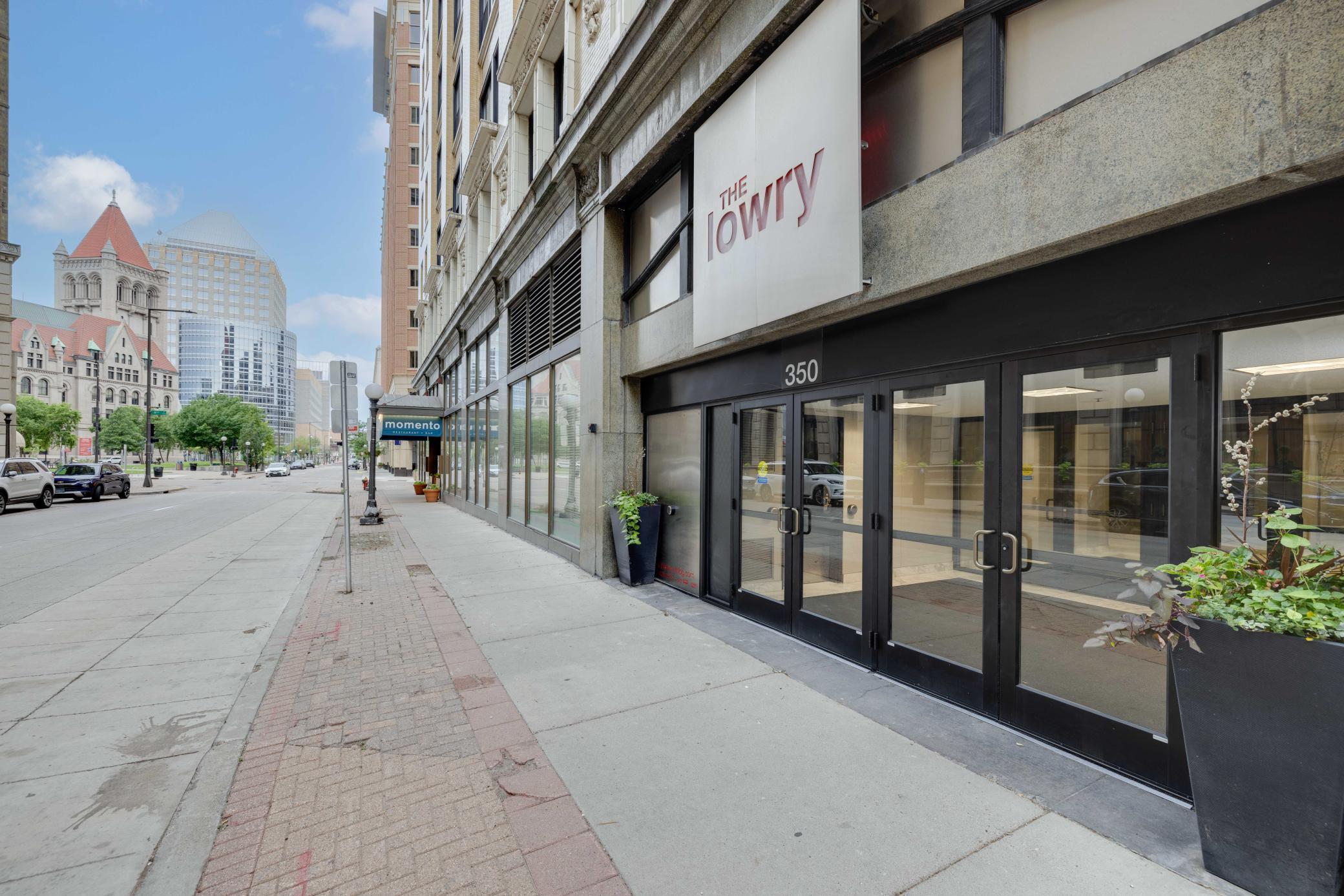 350 Saint Peter Street 307 — photo