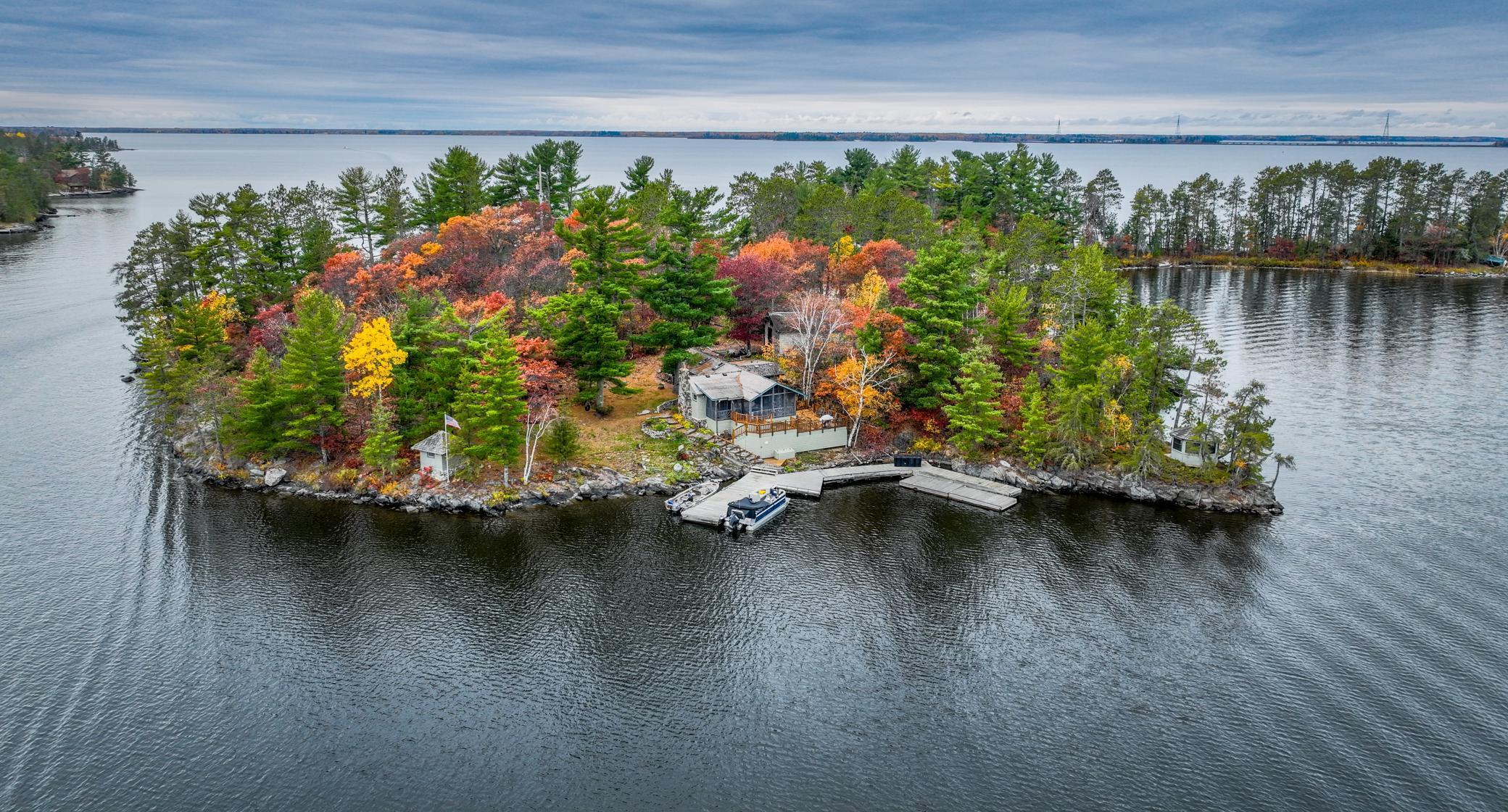 2715 Roberts Island — photo