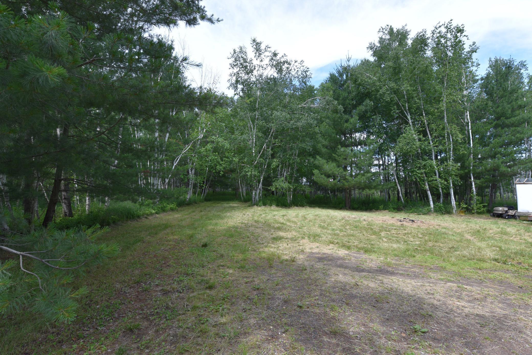 18625 Skunk Lake Road — photo