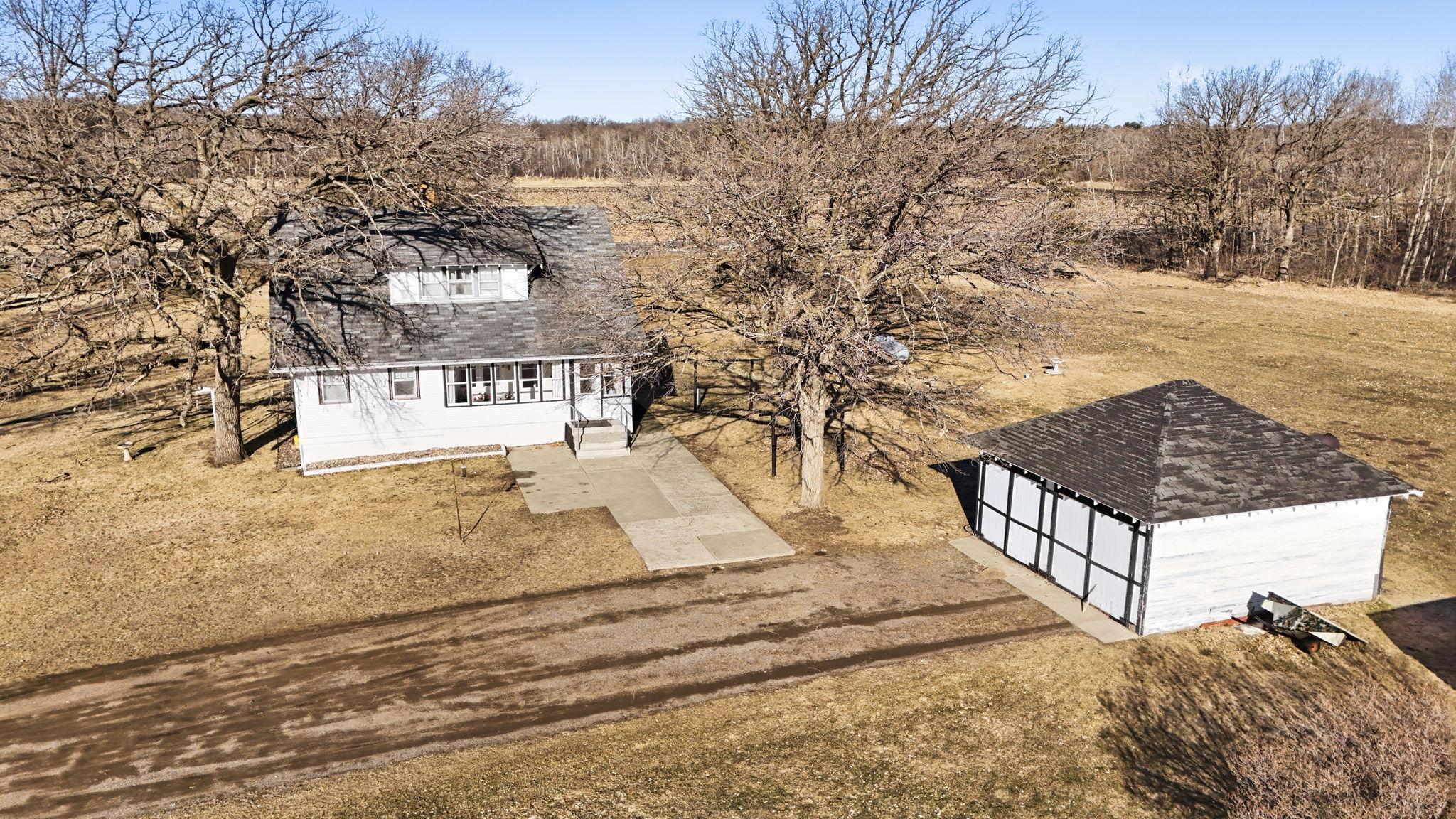 6132 Mayhew Lake Road NE — photo