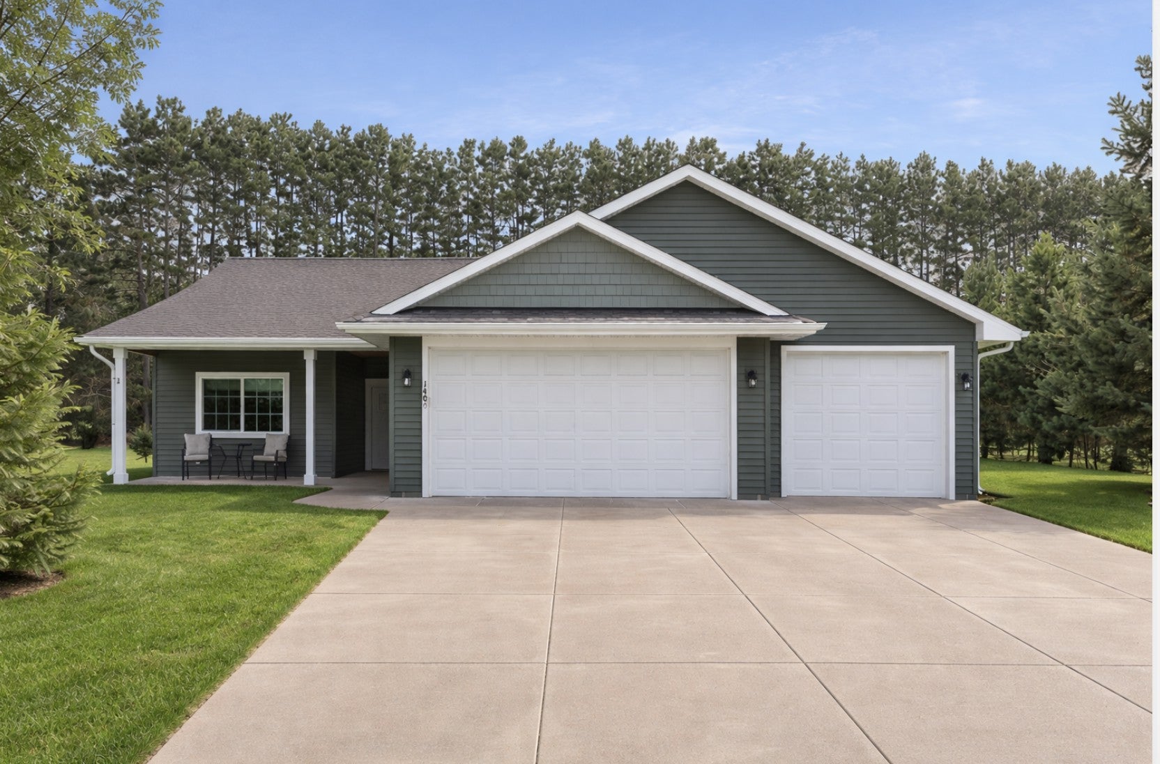 1400 Carriage Hill Drive — photo