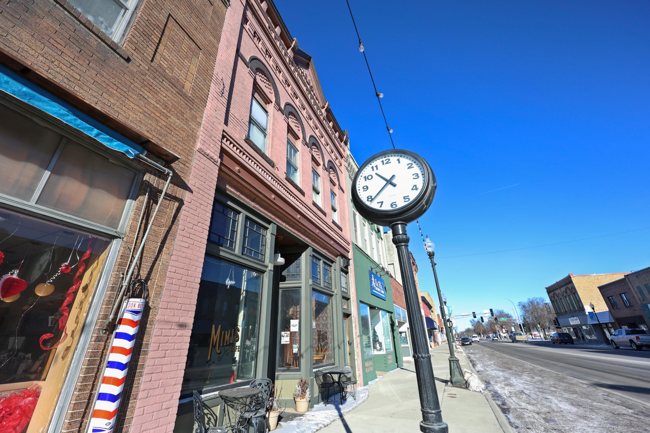 215 N Sibley Avenue — photo
