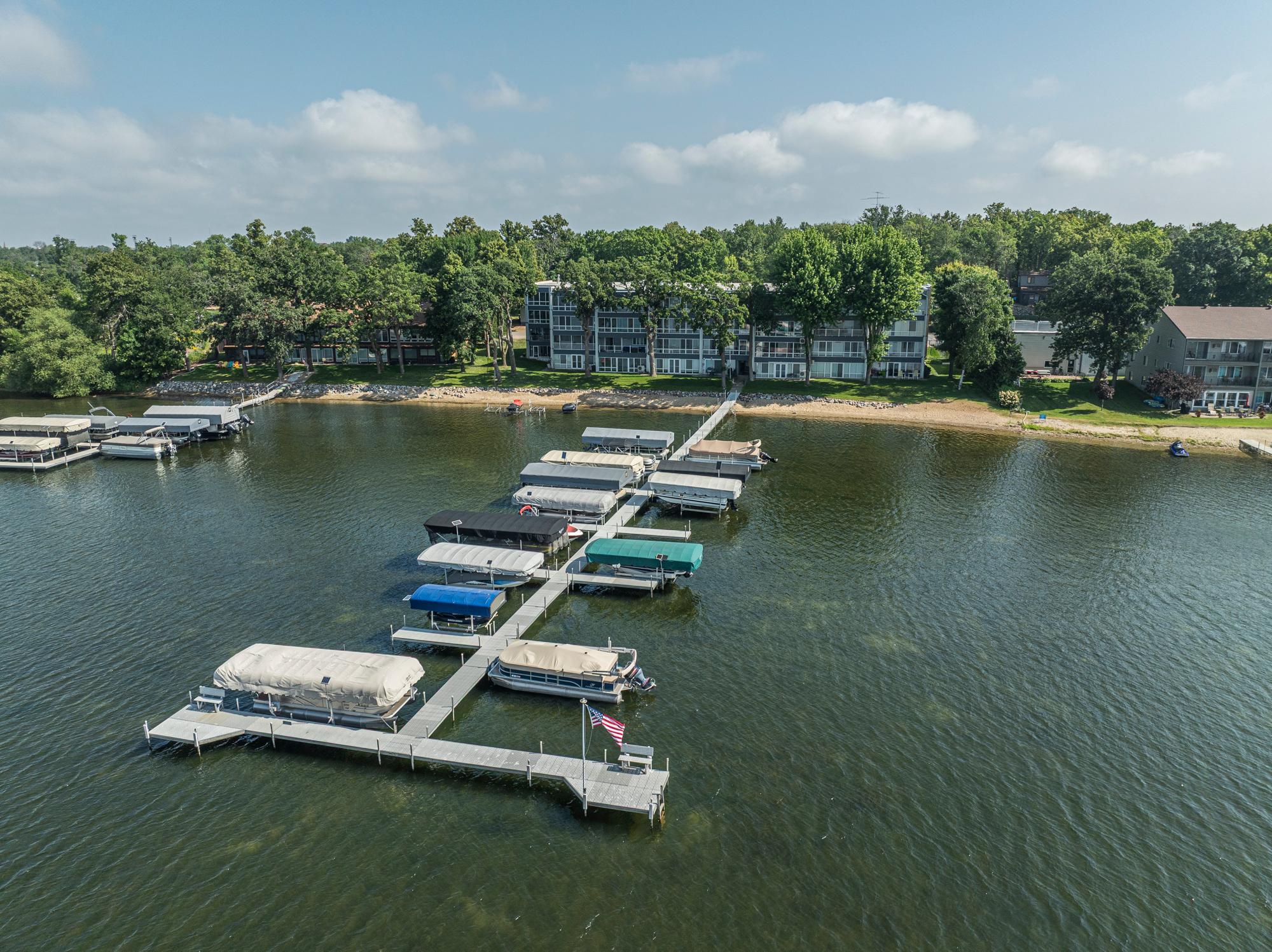 315 Park Lake Boulevard 314 — photo