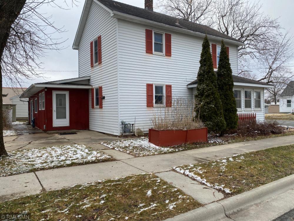 311 N 3rd Street — photo
