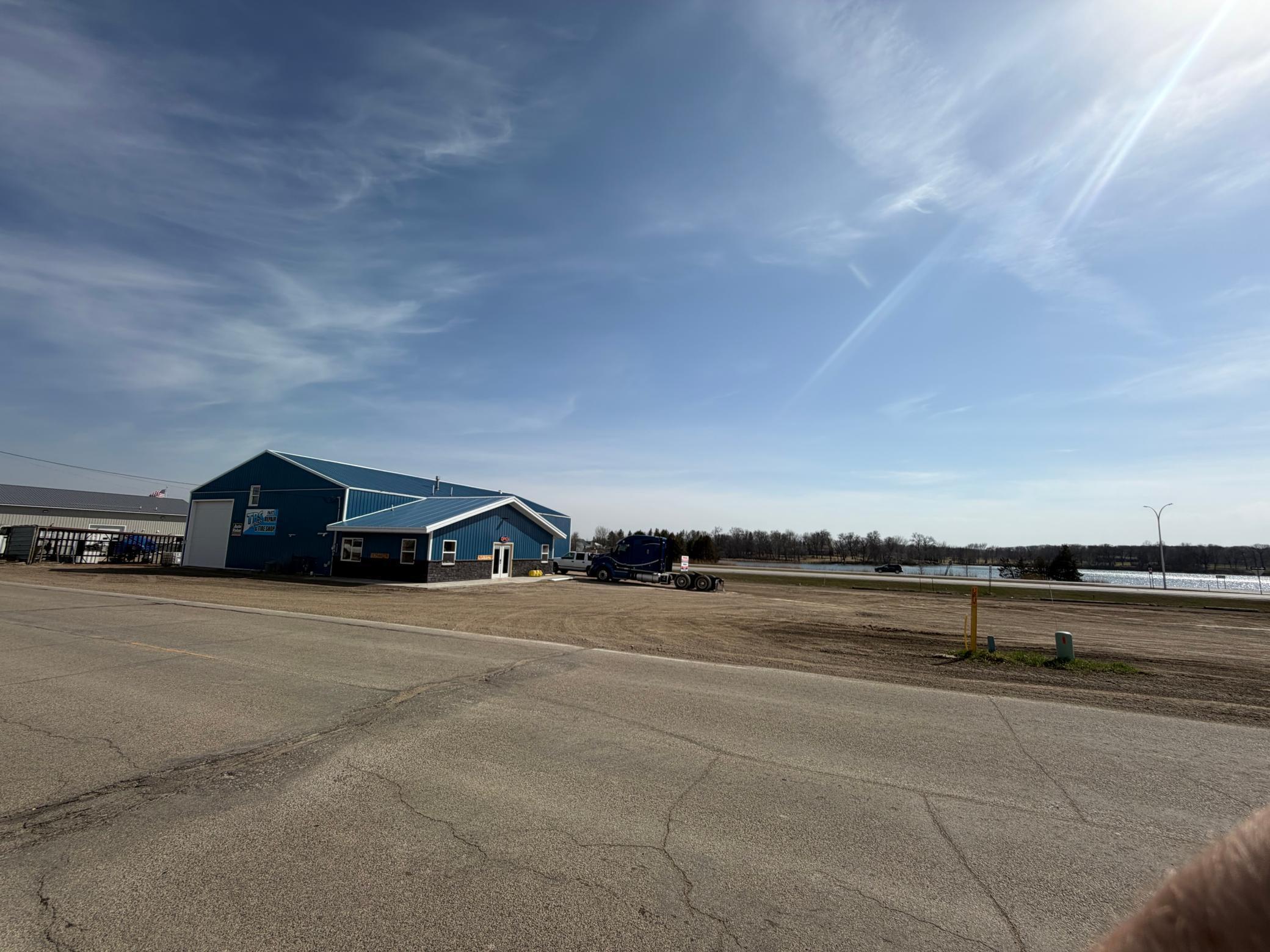 325 Main Street — photo