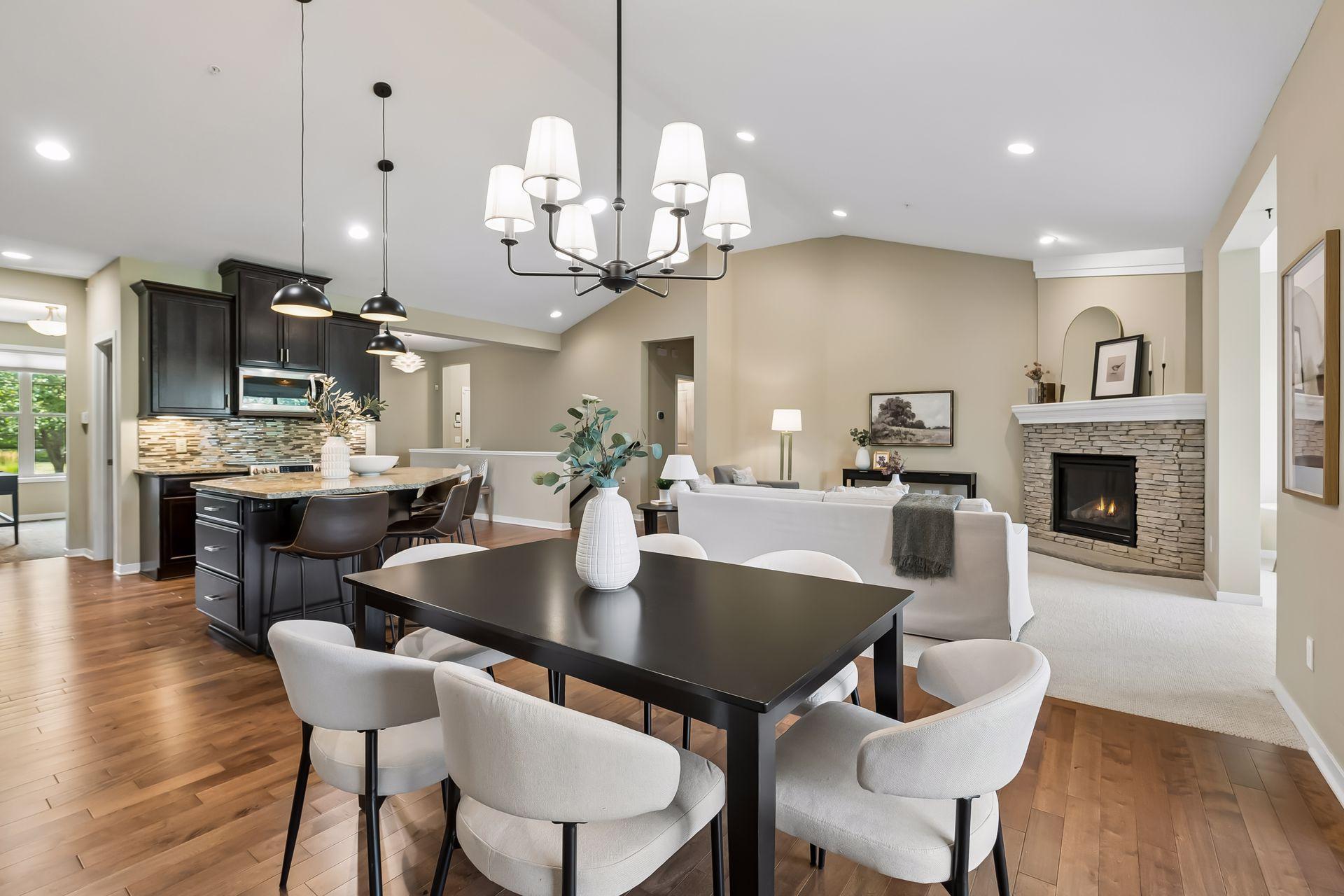 10786 Lyndale Bluffs Trail — photo