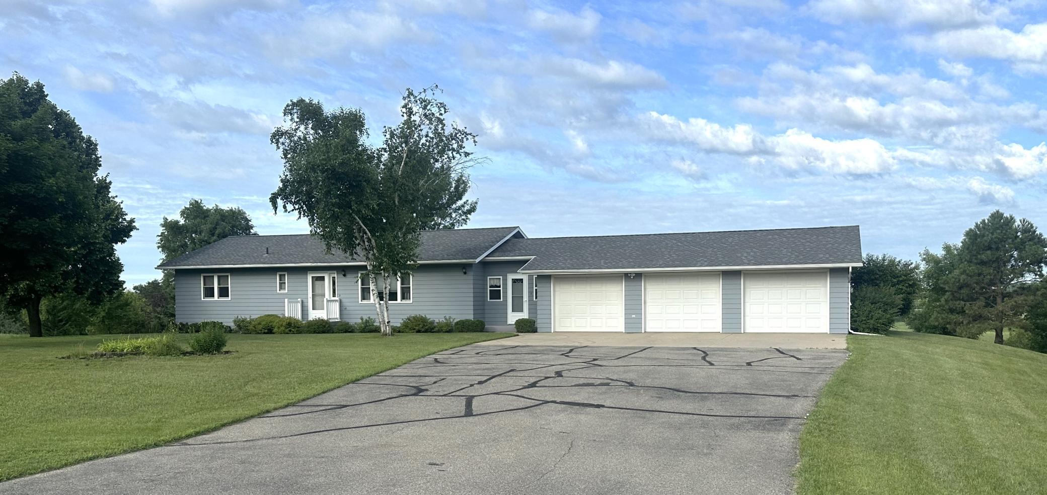 6049 Rolling Hills Drive SW — photo