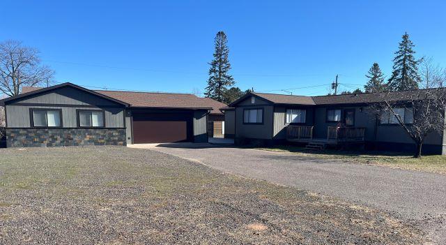 68246 County Highway H — photo