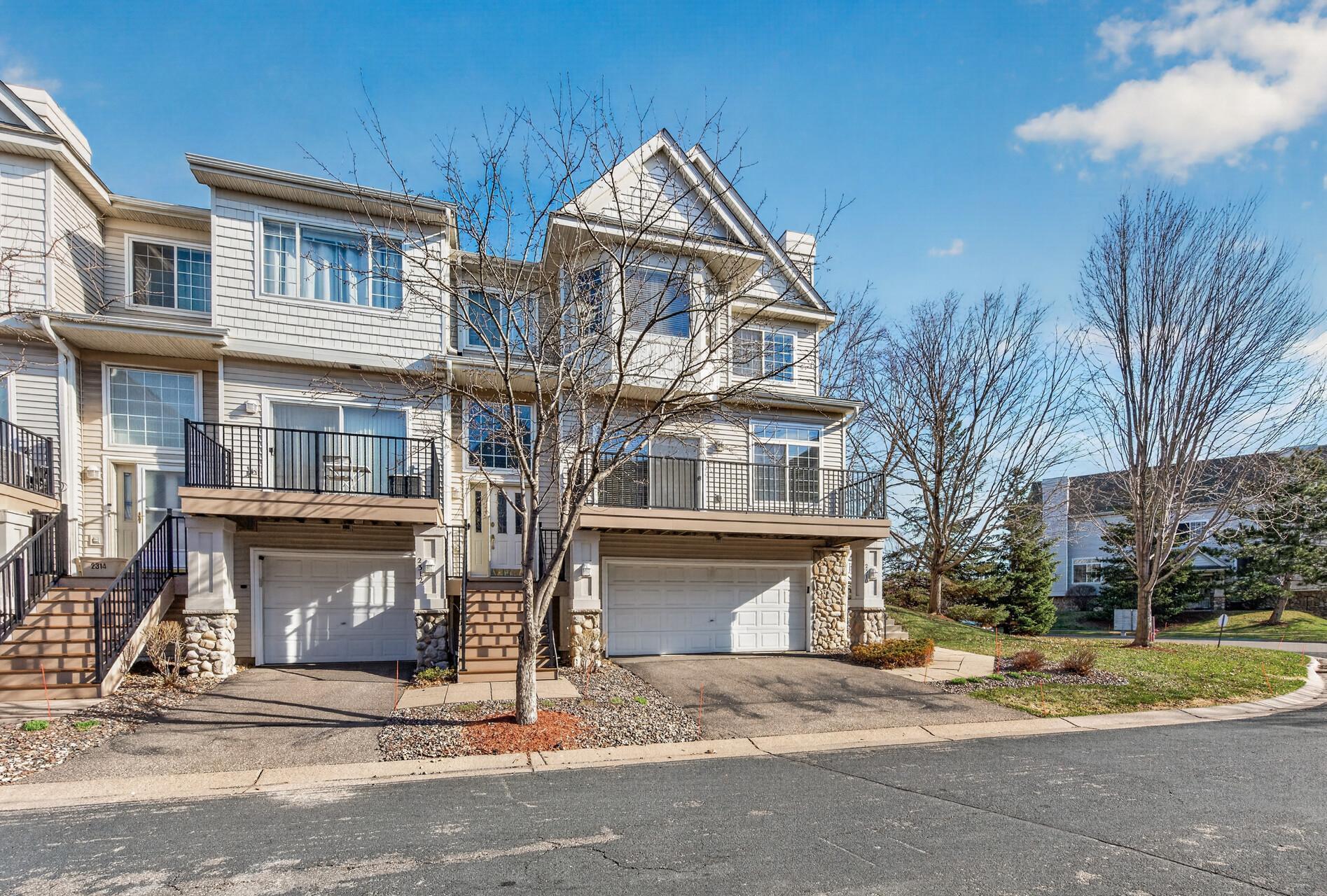 2310 Eagle Trace Lane — photo