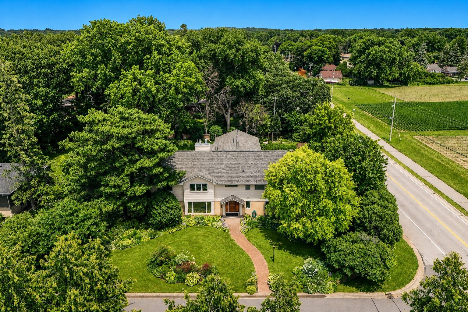 14 Mid Oaks Road — photo