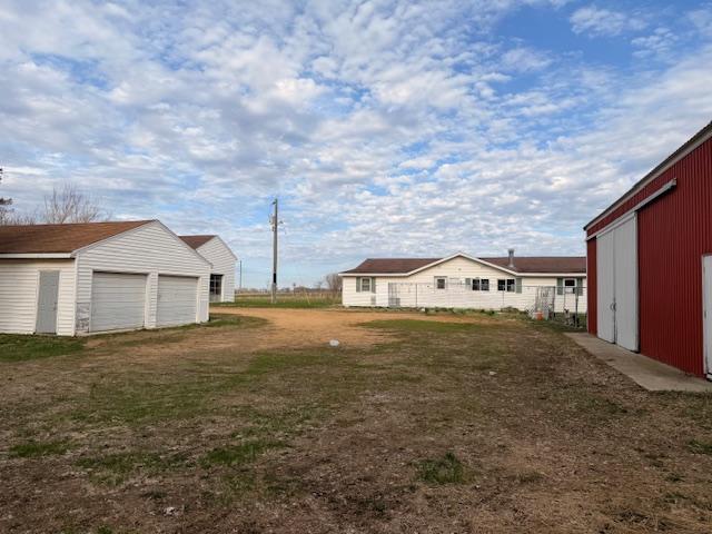 58569 Kirkwood Road — photo