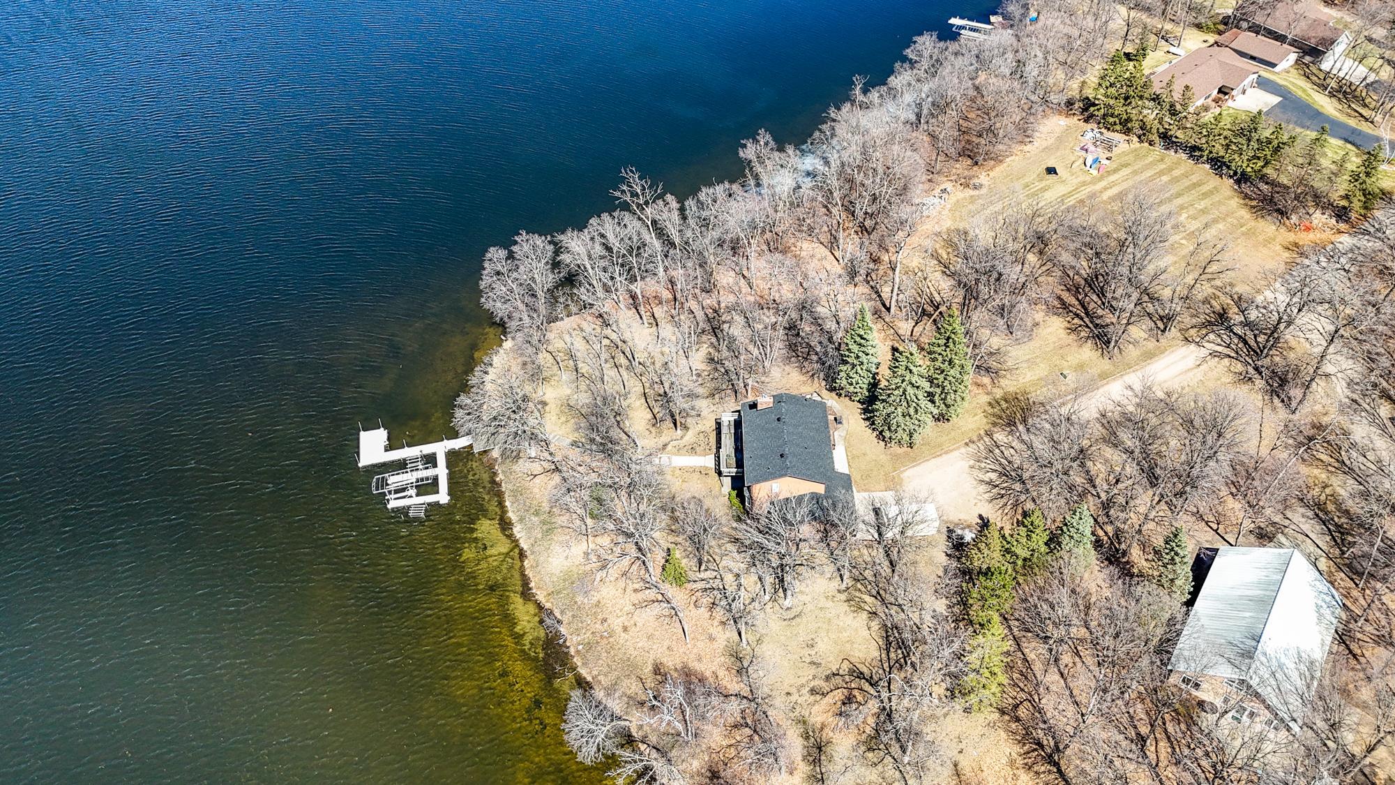 25627 Muskrat Lake Drive — photo
