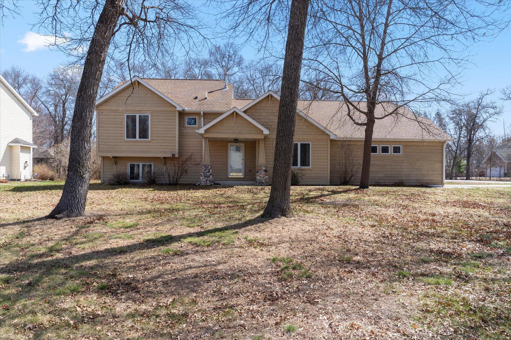 13910 Cherrywood Drive — photo