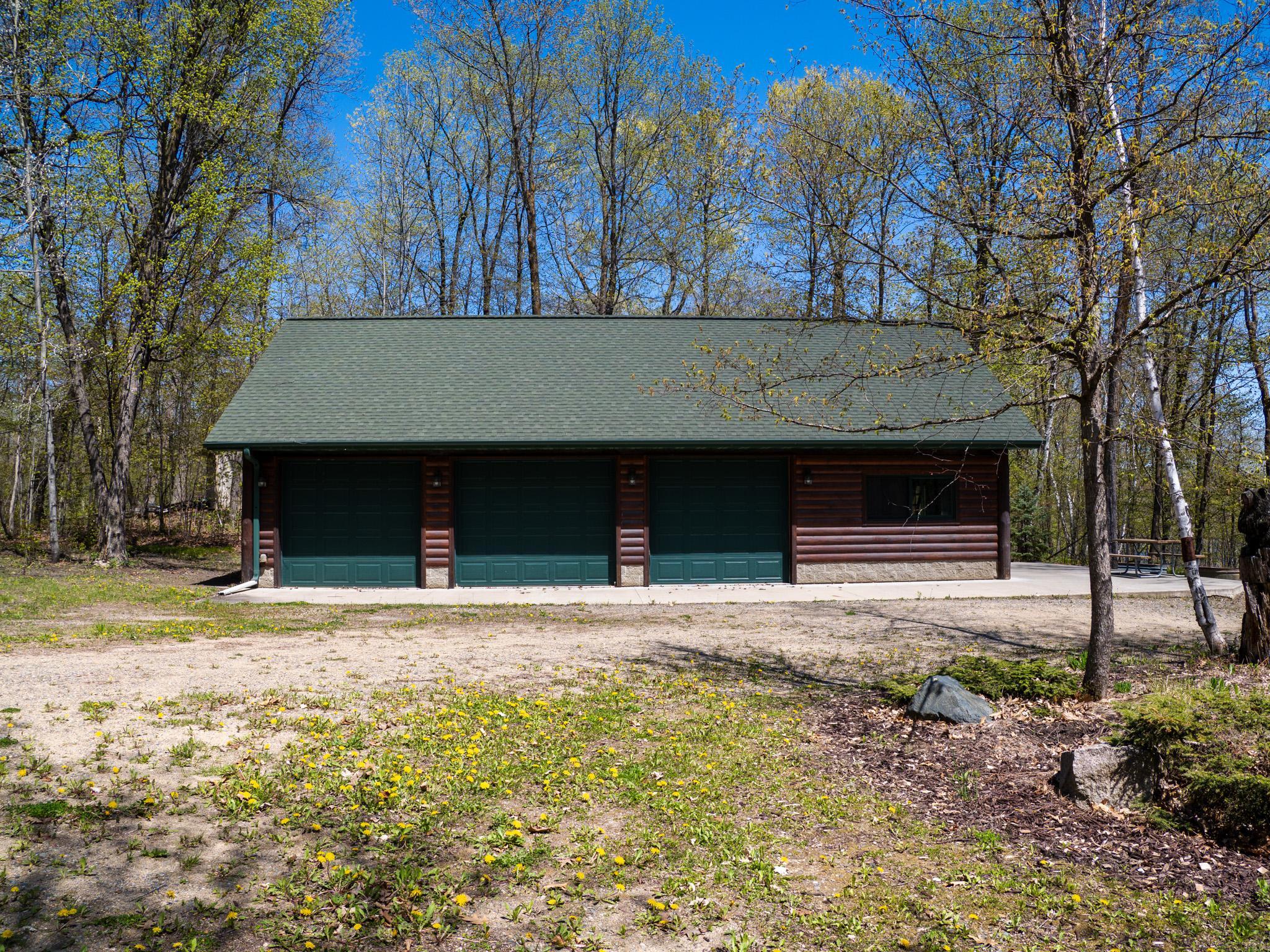 7160 Turtle Lake Drive NW — photo