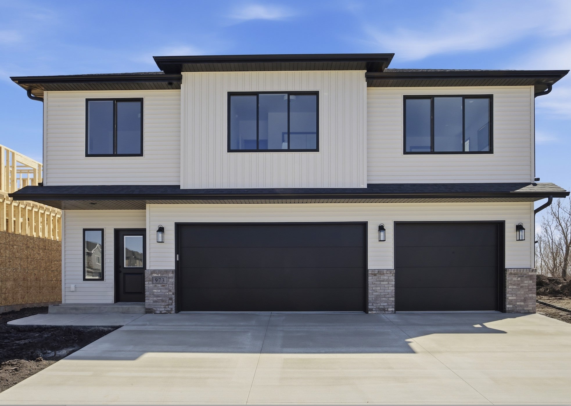 973 61st Avenue W — photo