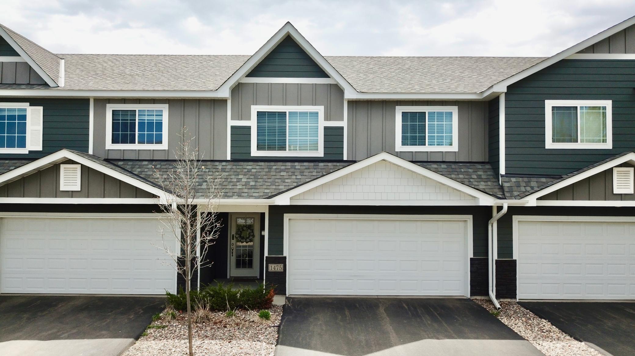 1475 Riverpointe Road — photo