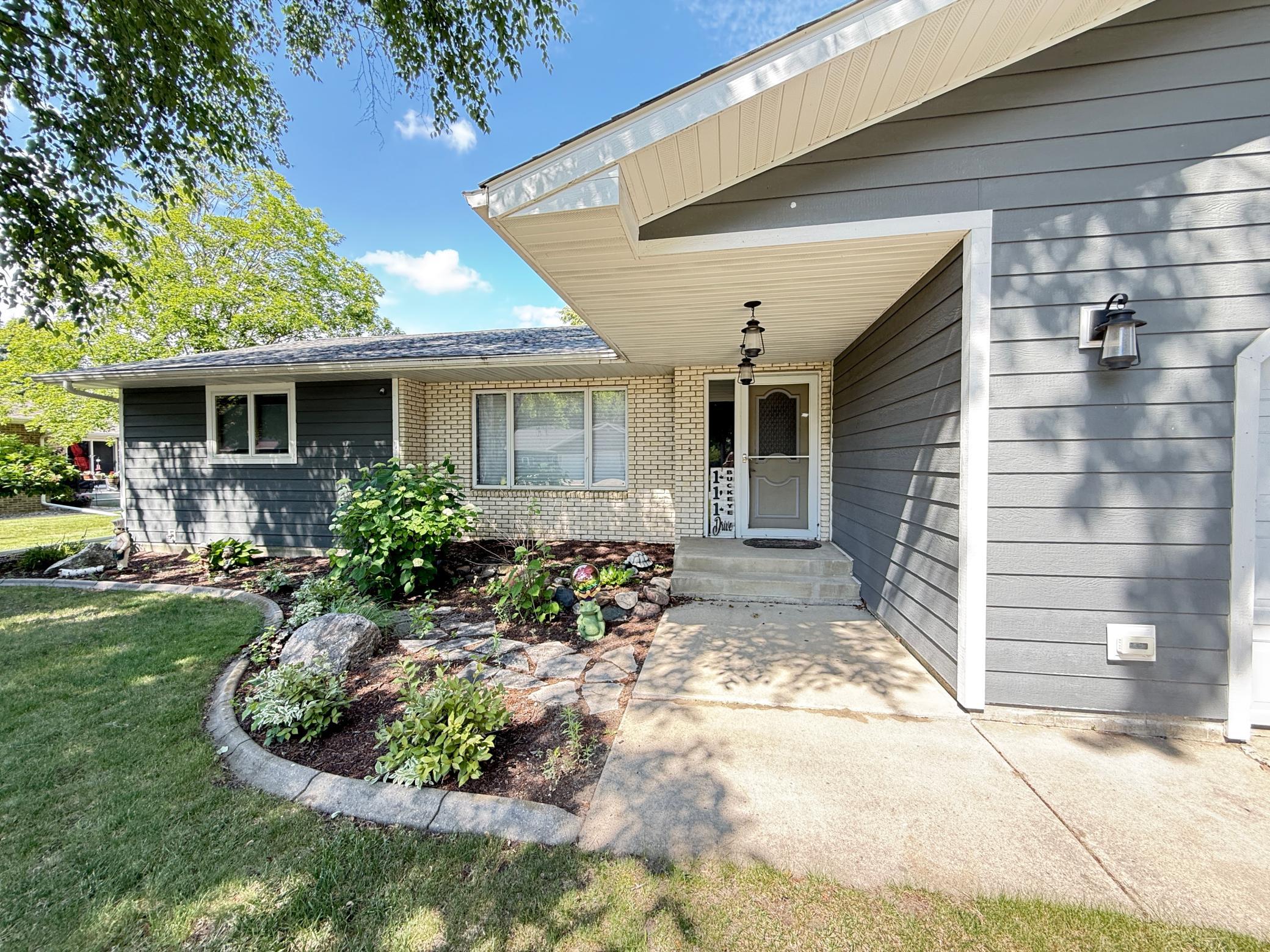 111 Buckeye Drive — photo