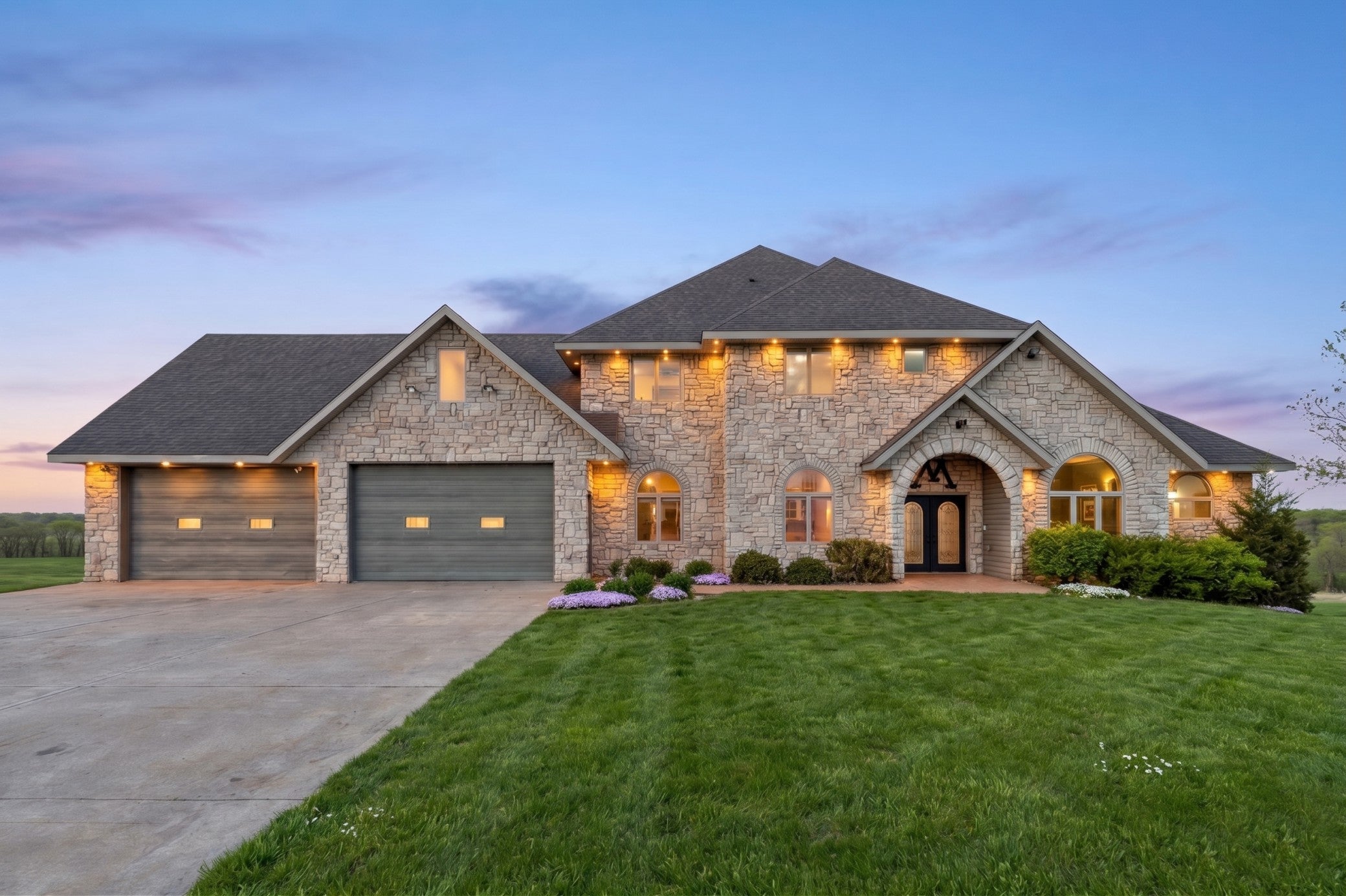 20951 Prairie Hills Lane — photo