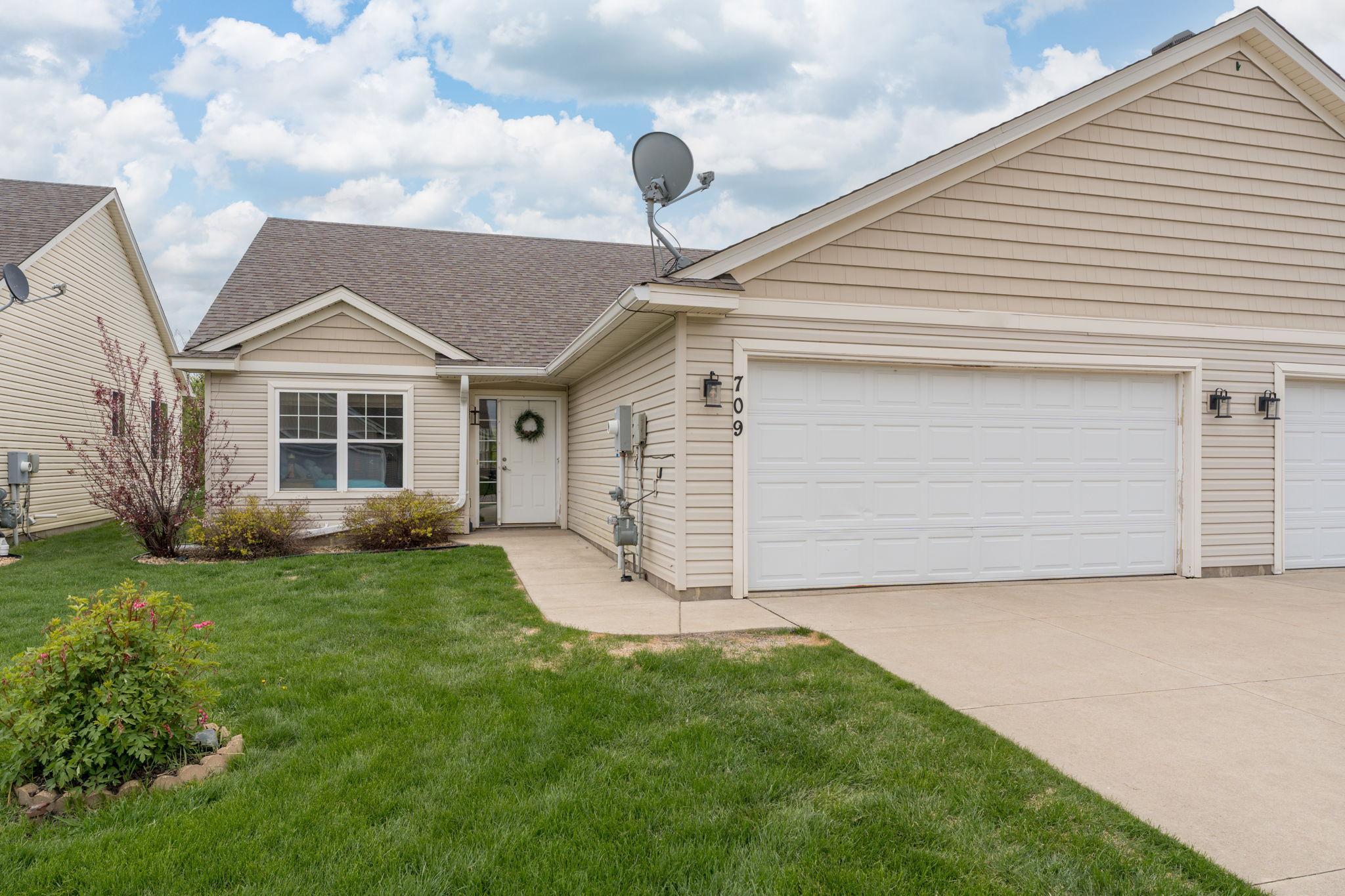 709 Tomahawk Court — photo