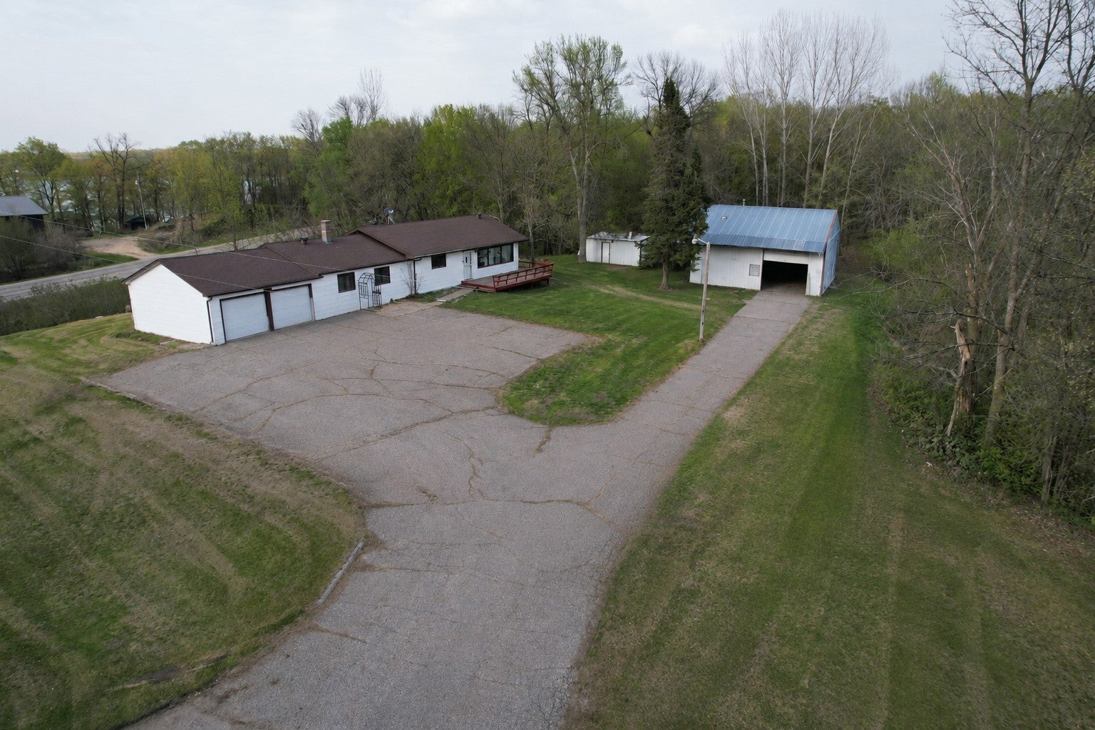 48978 Fish Lake Road — photo